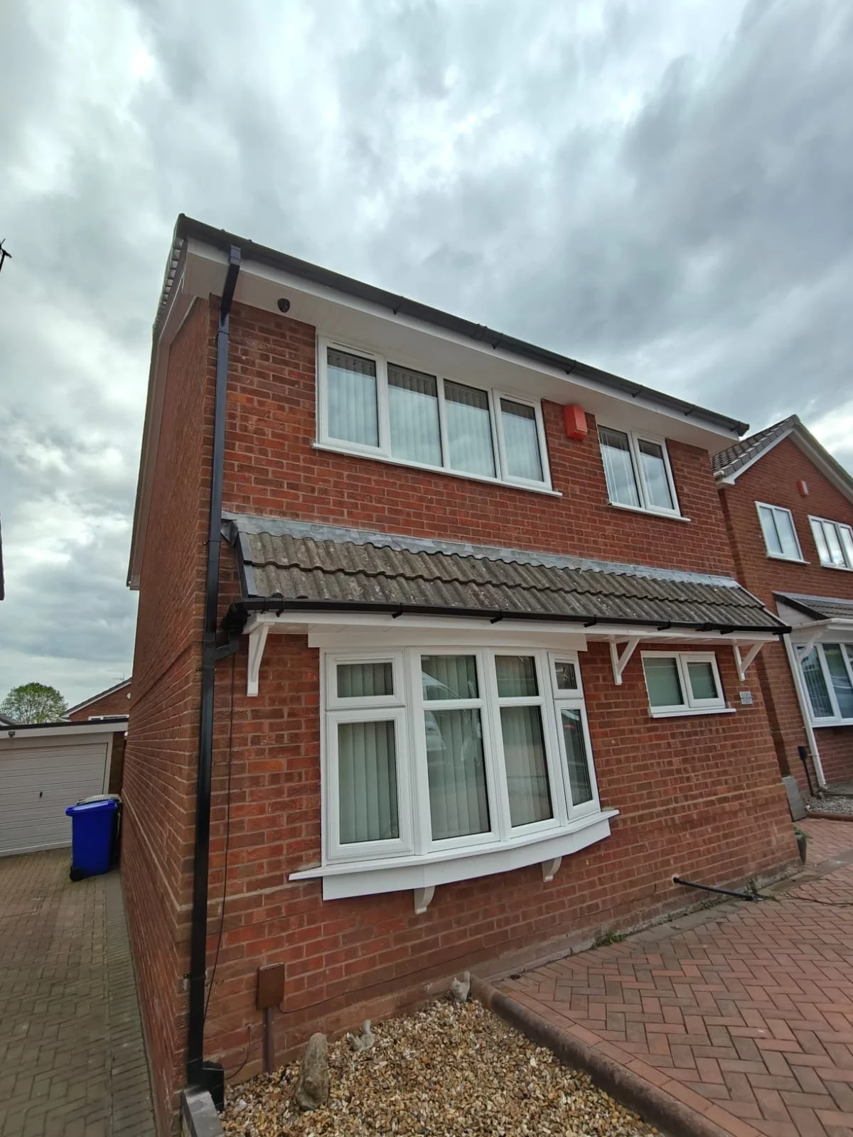 WhatsApp Image 2025-04-23 at 15.32.32_bb71239c.jpg