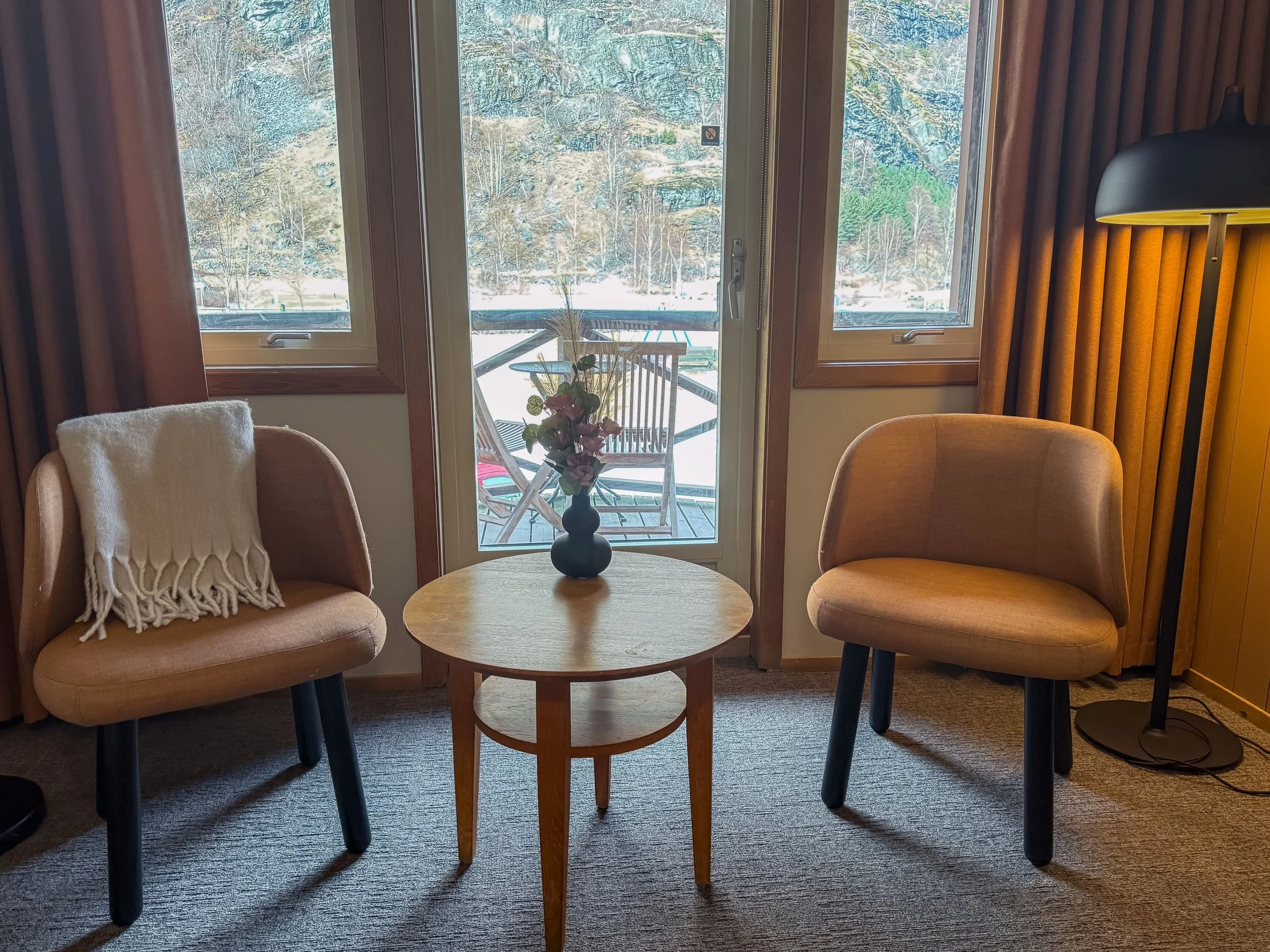 Twin room with balcony