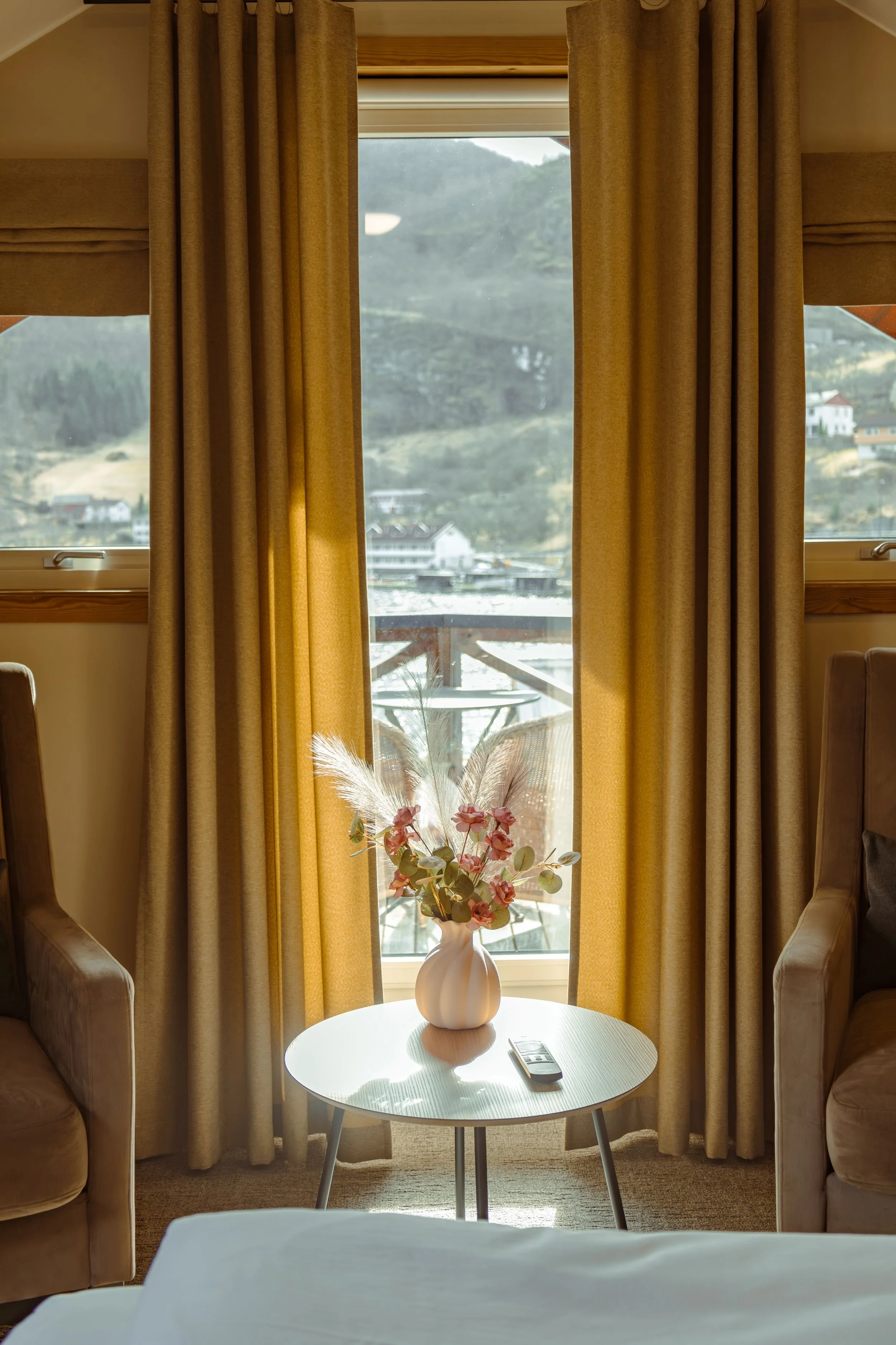Superior room with balcony 14.jpg