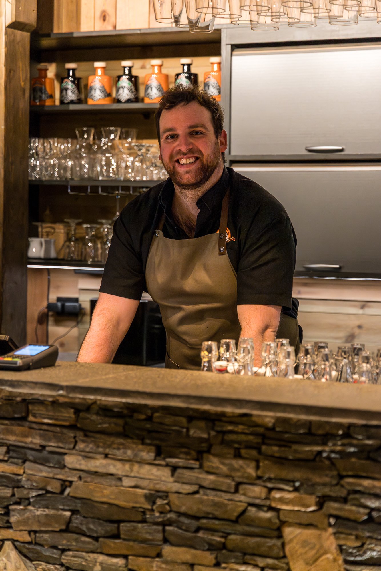 Servitør Flåmstova Restaurant