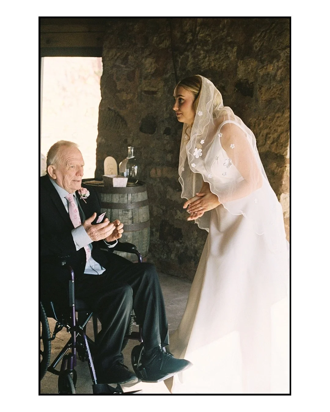 Some of my favourite film frames from @thecowshedcrail with L &amp; C. Film photography is a lot slower and considered, so when Lauren&rsquo;s grampa made a surprise visit on her day, it was a moment like this that deserved a click 🤍