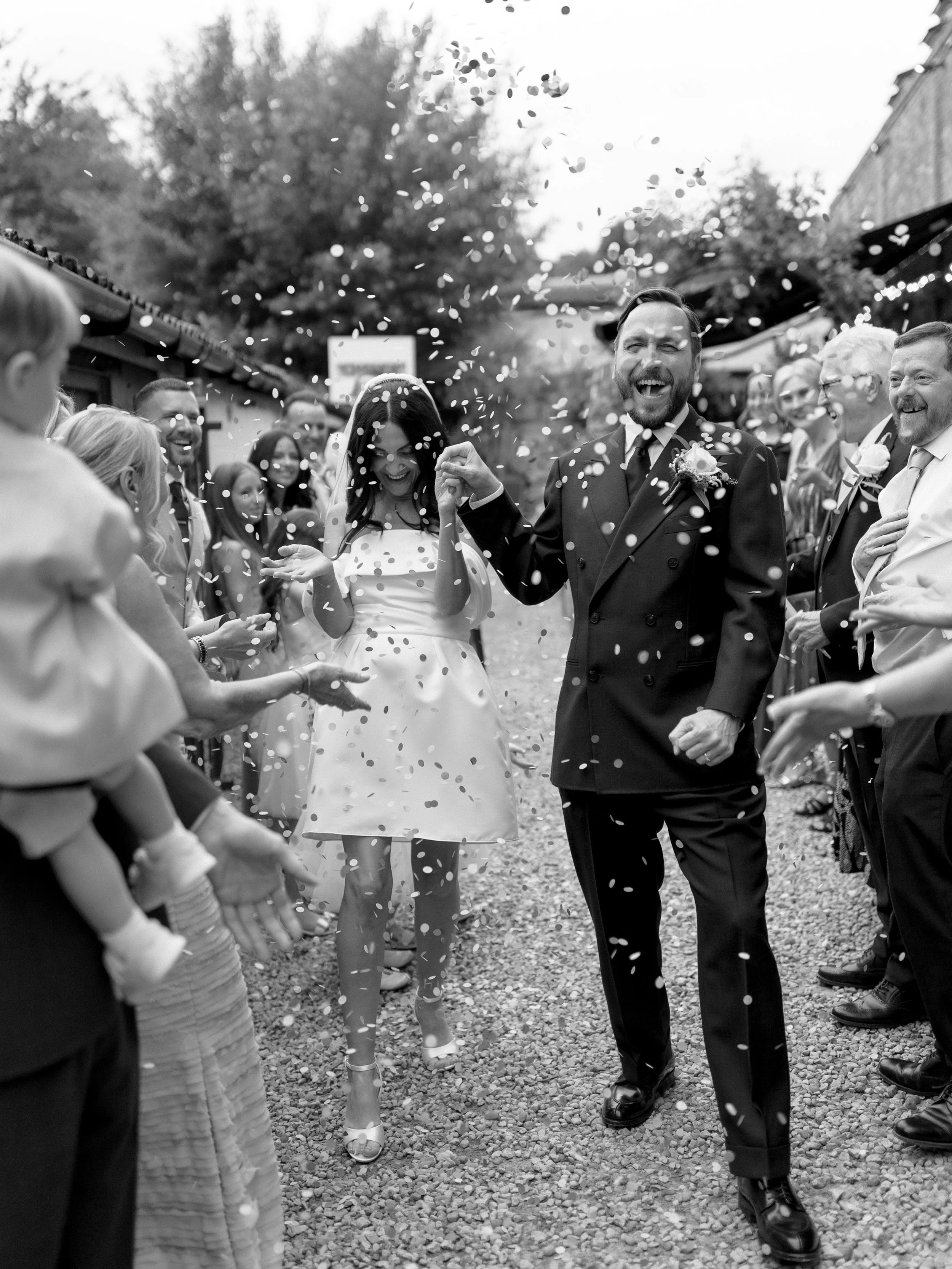 Some of my fav black &amp; white frames from J &amp; S who celebrated with just close family and friends @bothyglasgow 

Most of these frames are from their ceremony and dinner were they unapologetically showed their love and laughed throughout!