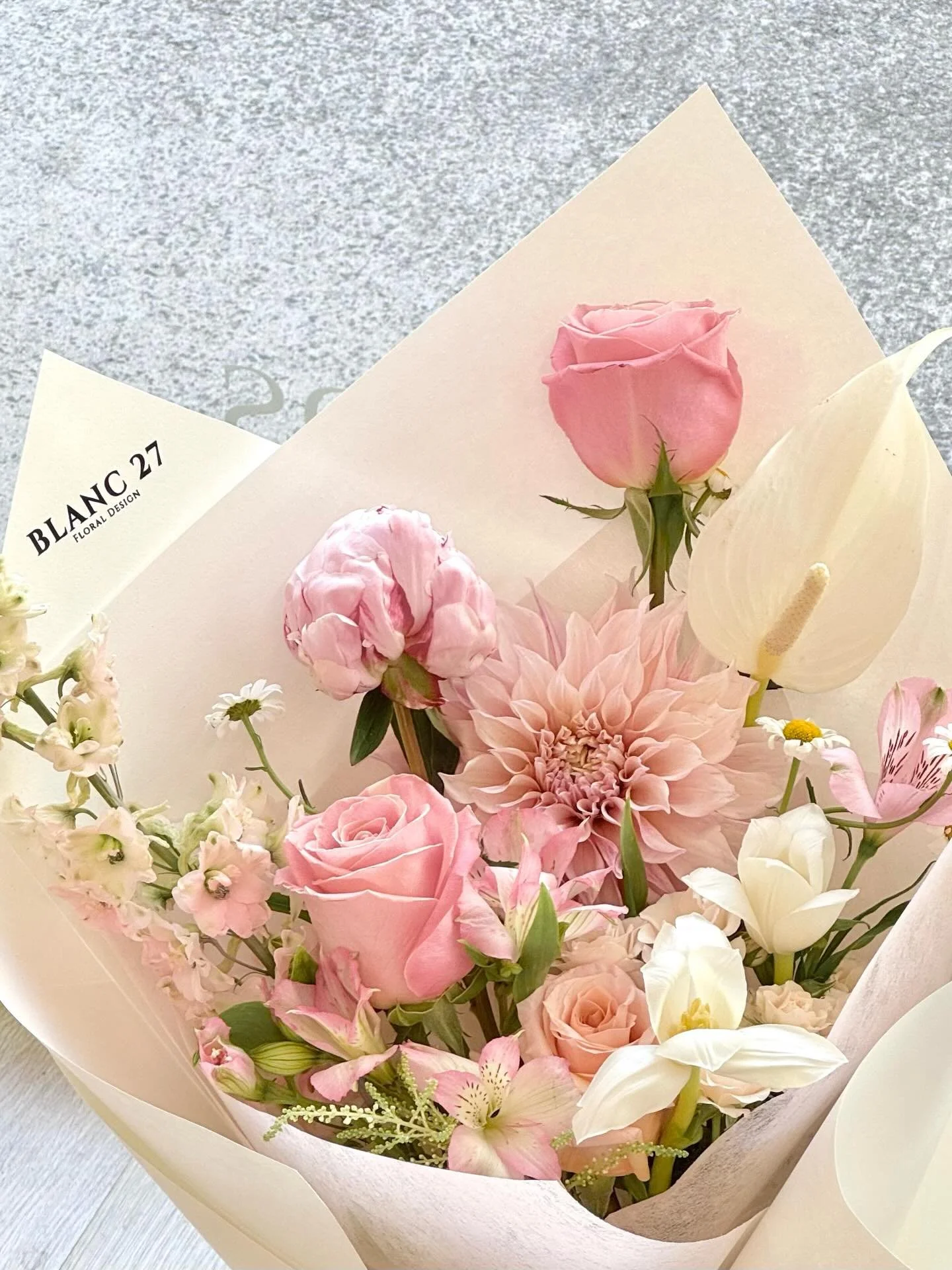 Pastel Pink 💗

#sydeny #sydneyflower #sydneyflorist #sydneyflowershop #bouquet #bouquetdesign #flowerdesign #flowerdelivery #floweronline #birthdayflower #anniversary #flowergift#dailyblooms #floweroftheday #FlowerPower #FlowerFriday #BloomsOfInstag