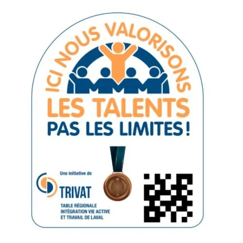Affiche promotionnelle avec le message : 'Ici nous valorisons les talents, pas les limites', initiée par TRIVAT, avec un symbole de médaille, un QR code et une illustration de cinq personnes se tenant la main.