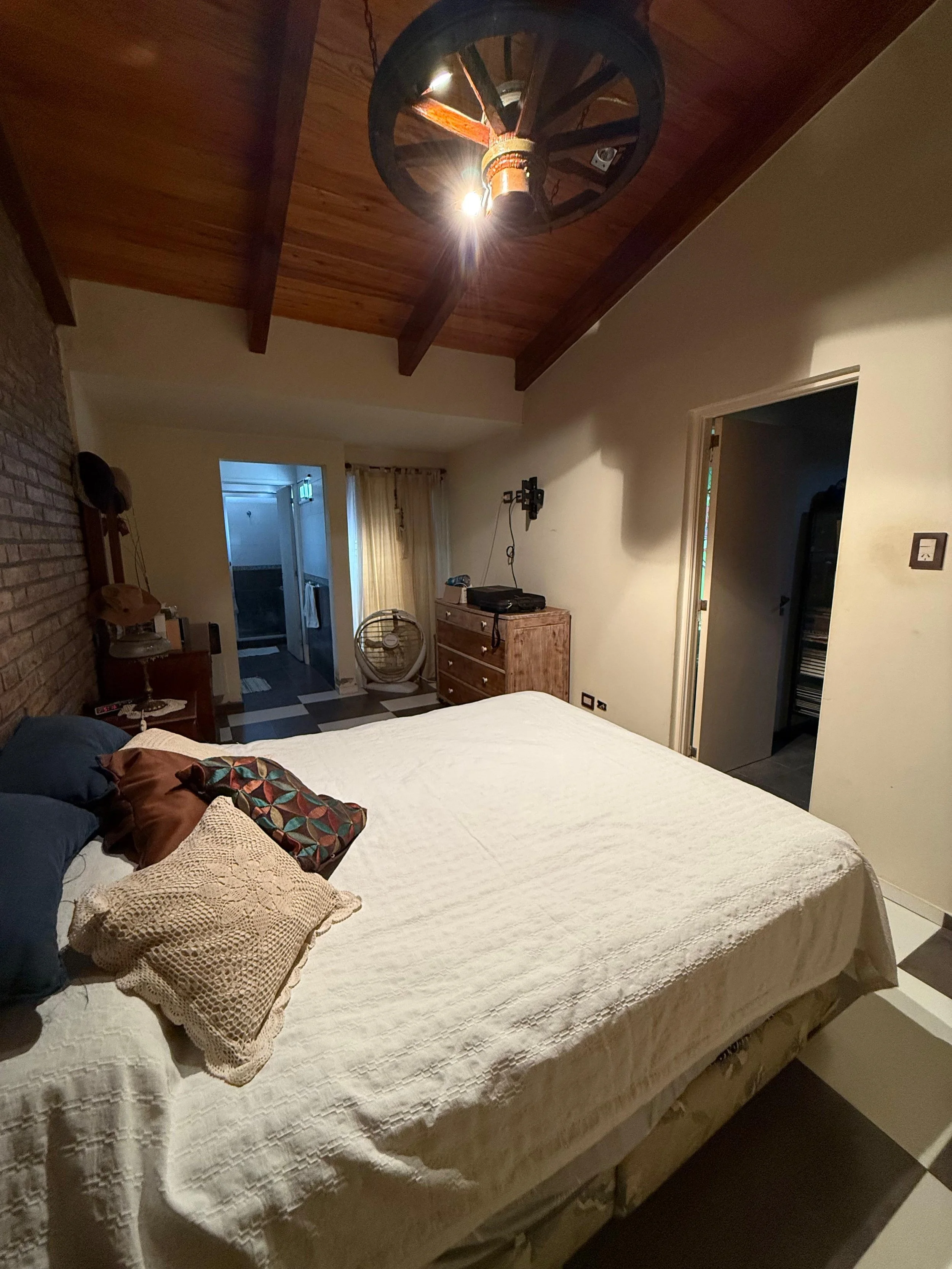 WhatsApp Image 2025-12-15 at 10.11.42 (23).jpeg