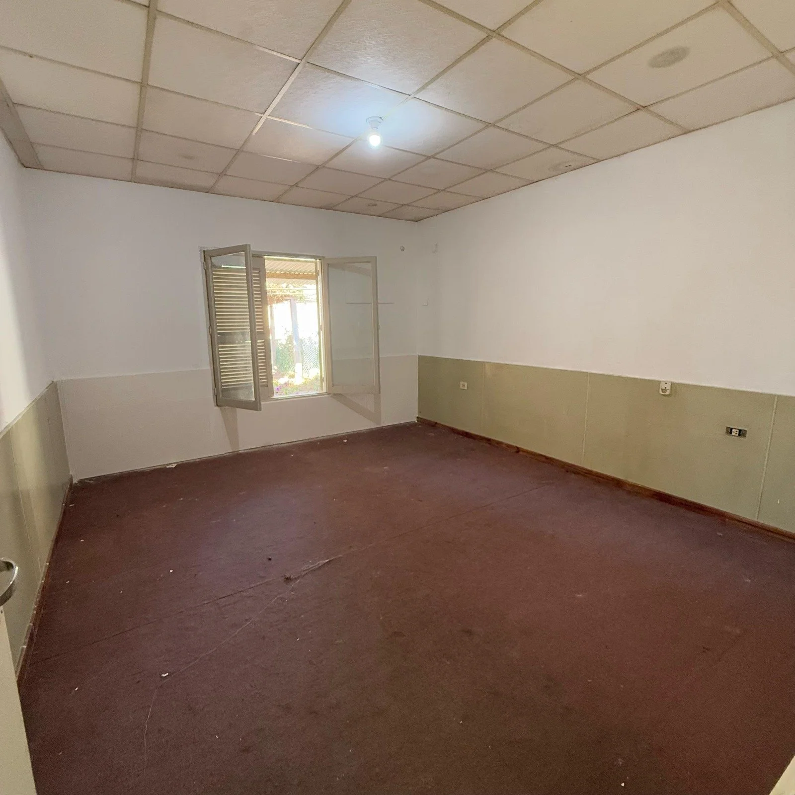 WhatsApp Image 2025-12-15 at 09.17.21 (5).jpeg