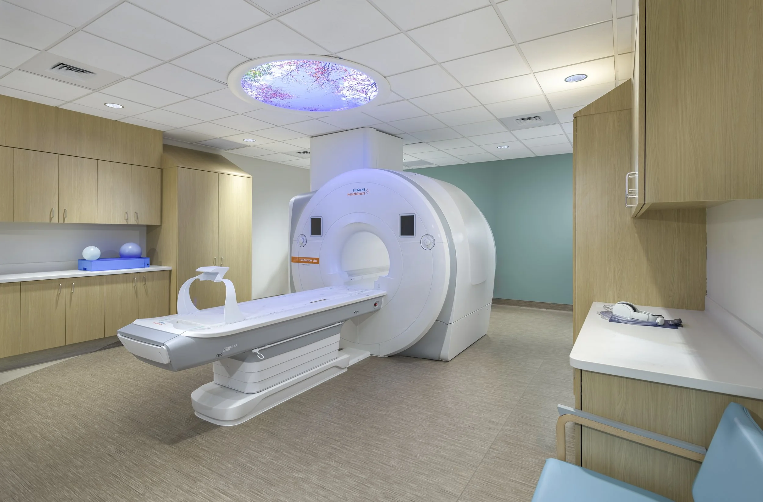 Johns Hopkins Wilde Lake MRI Suite_24110812.jpg