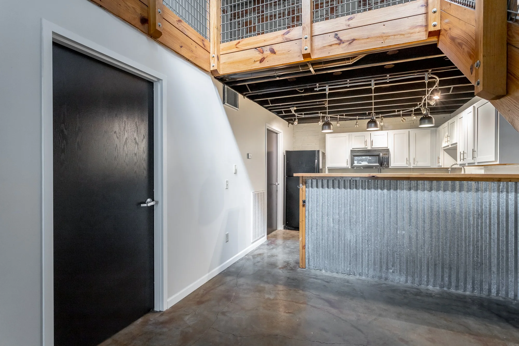 Bread Factory Lofts - Apt 103 HD-2.jpg