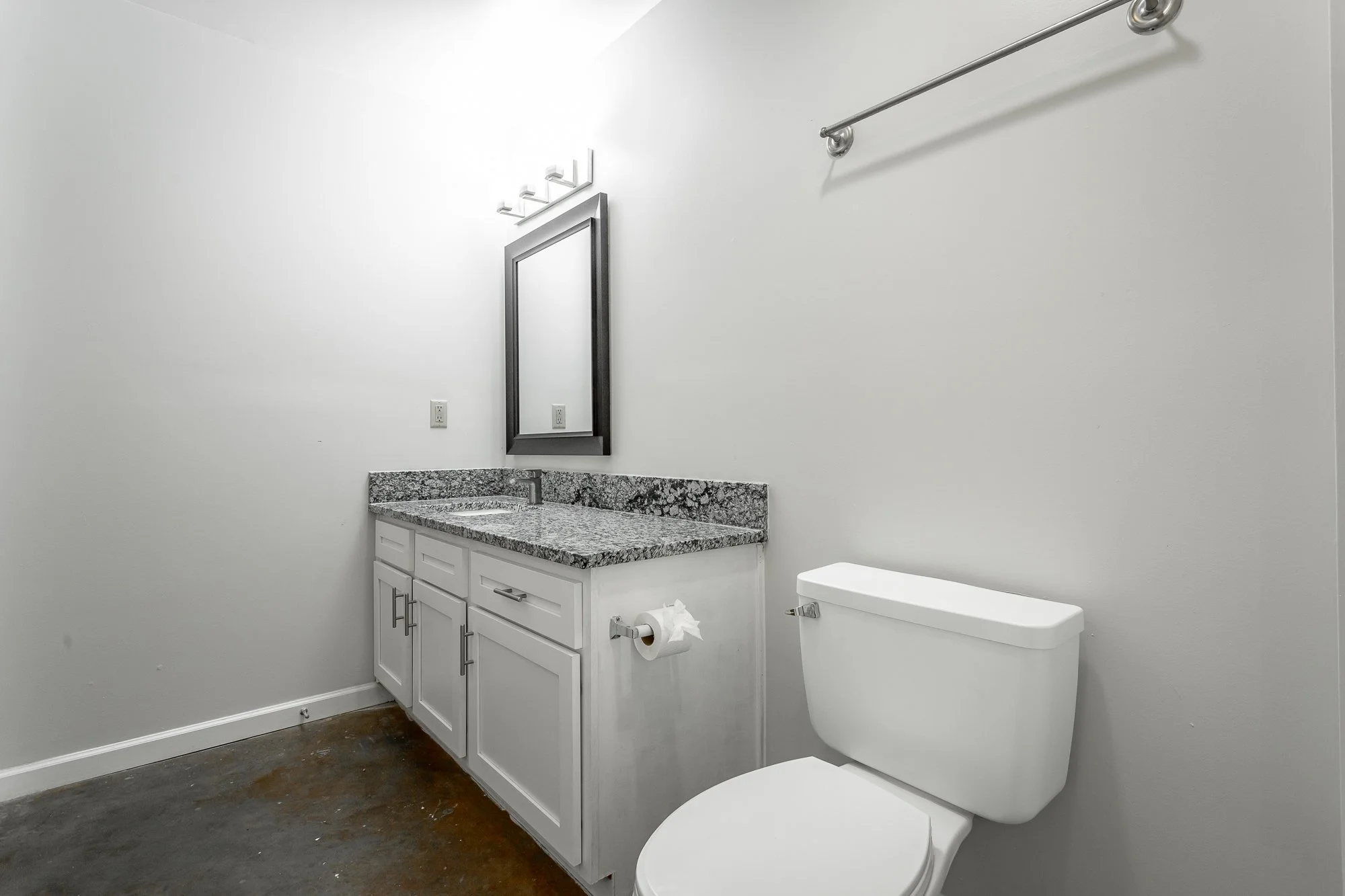 1615 Cowart Street Unit 114 HD-22.jpg