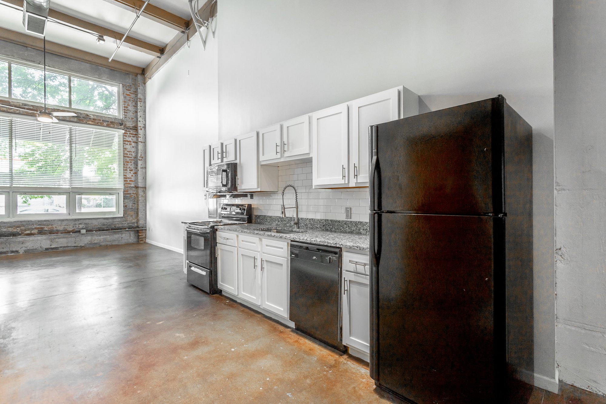 1615 Cowart Street Unit 114 HD-5.jpg