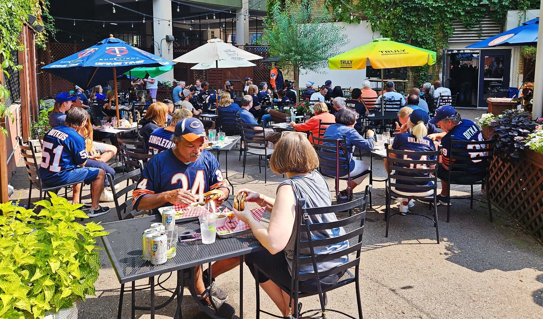 Alary's Bar & Barbeque