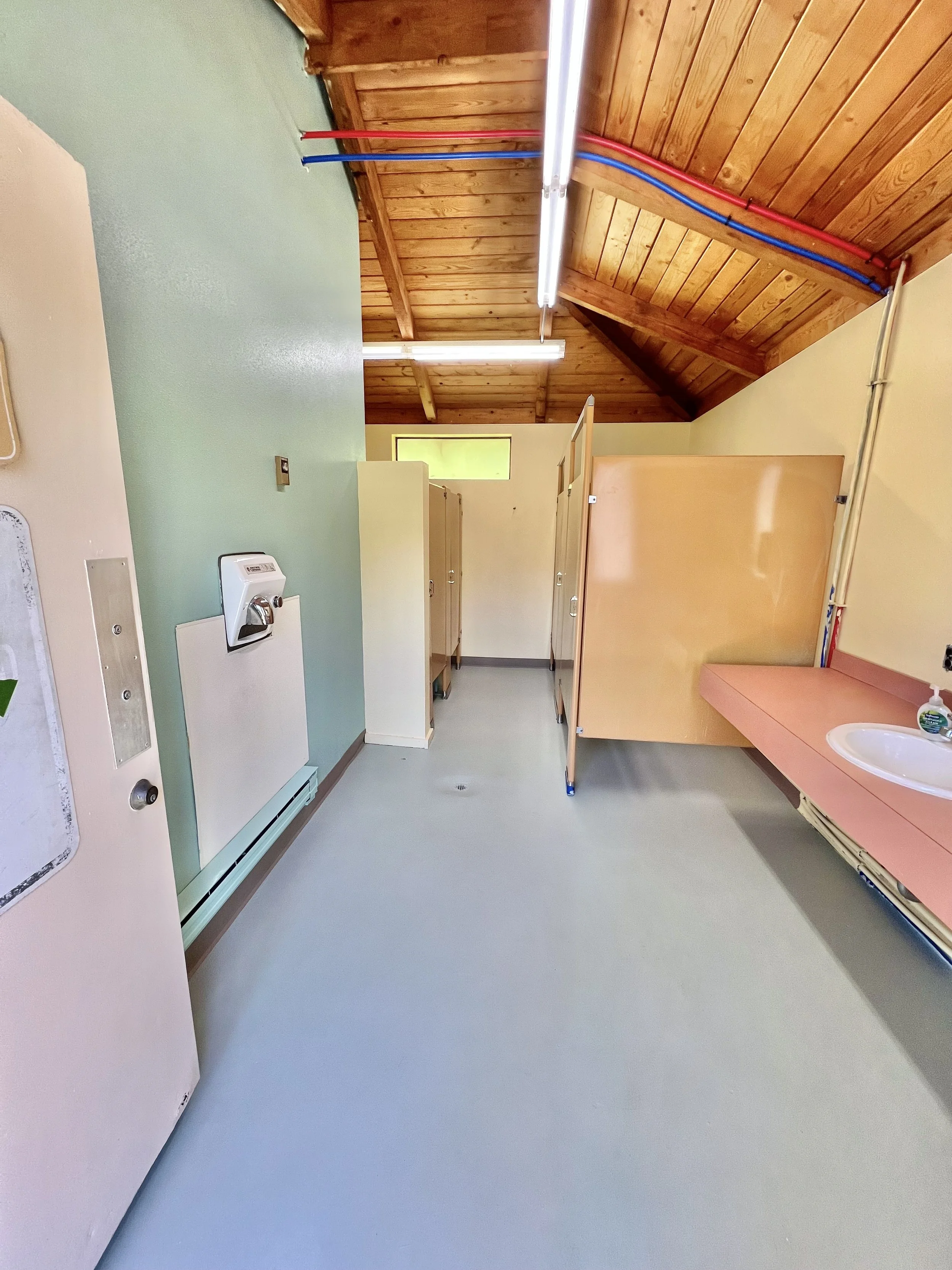 Photo May 28 2025, 2 01 58 PM.jpg