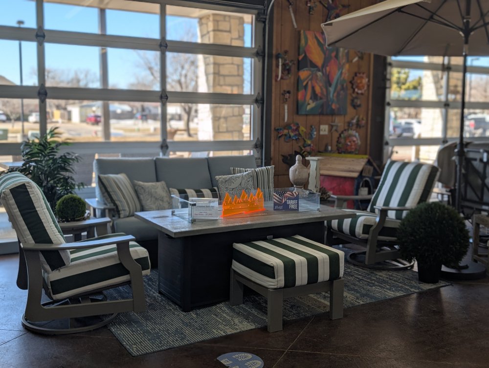 Kansas weather doesn&rsquo;t forgive poor planning.
Materials, elevations, and drainage all matter more than most people realize.
👉 Work with professionals who design for durability. Schedule a consult.