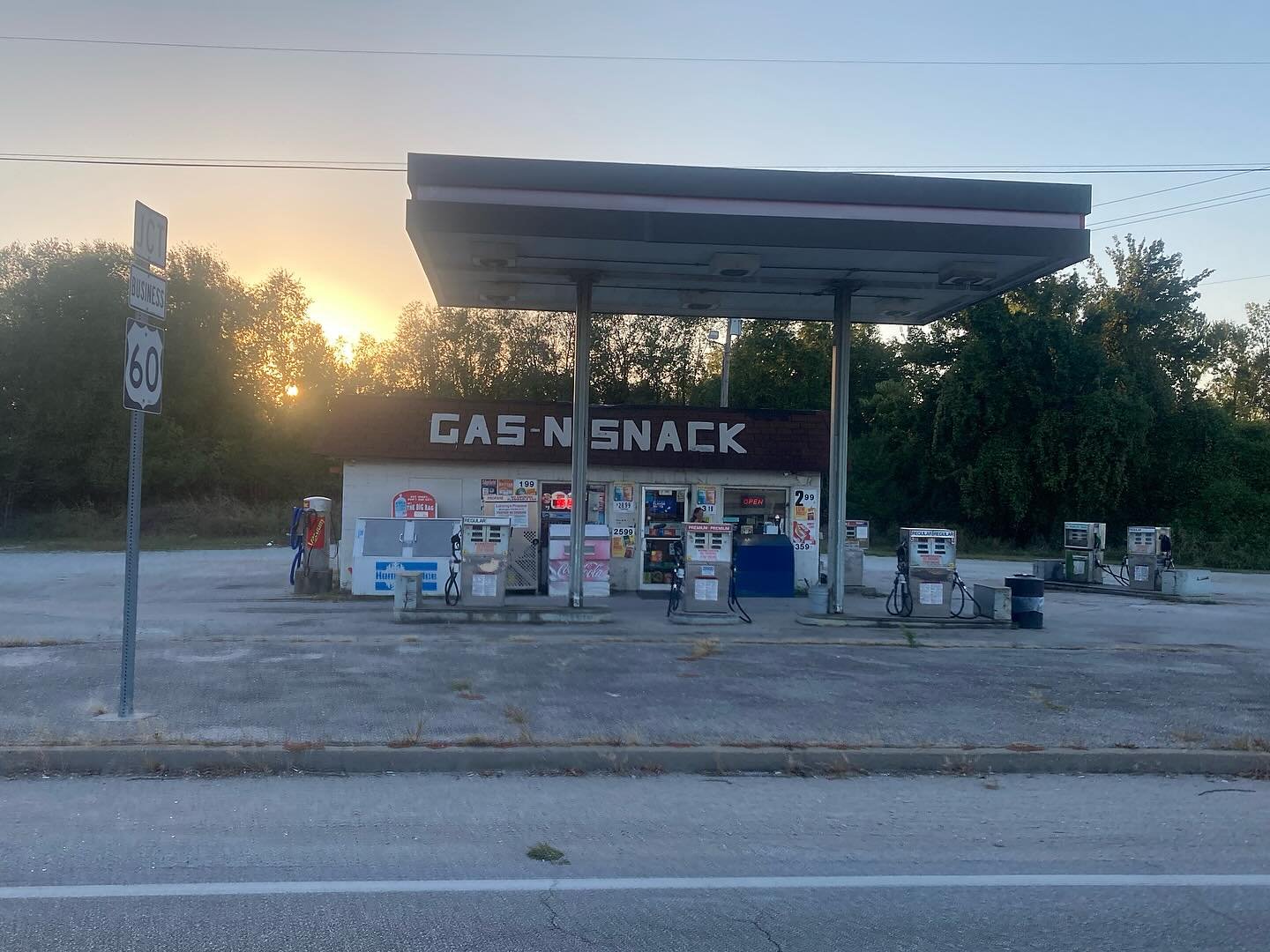 Something about this gas station in the middle of America really captured me. I passed it quickly by. We shared only a moment. But in that instance I managed to grab a photo. And every once in a while I go back to it, thinking of the simplicity of th