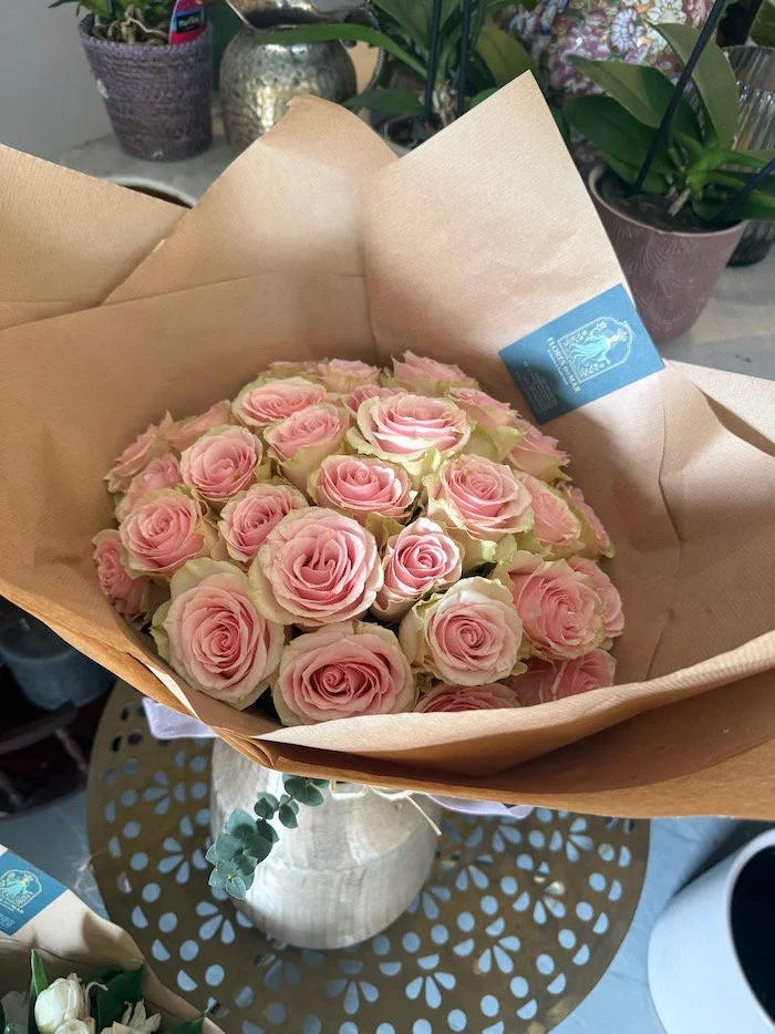 "Pretty in Pink" - Premium Pale Pink Roses Bouquet