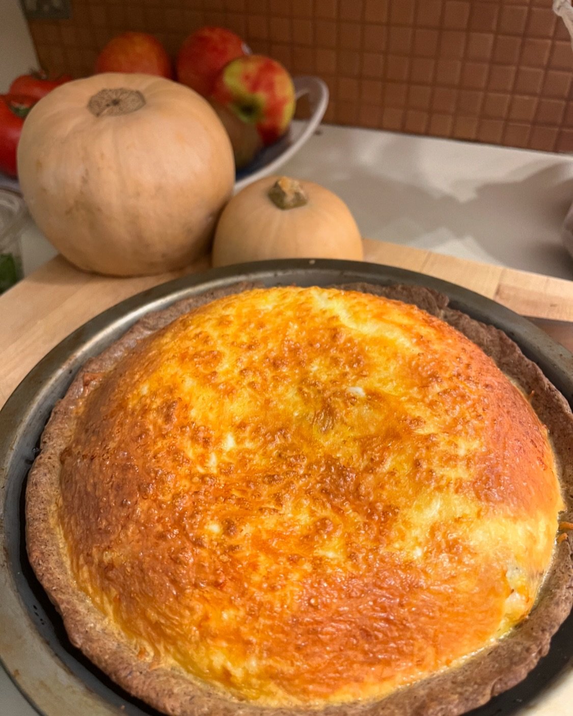 It&rsquo;s officially quiche season!! 🤩

For us, every season is quiche season. Just toss in any leftover veggies and for the crust, I use this easy recipe.

Ingredients:
3/4 cup flour
1/4 cup cricket powder 
1/4 cup olive oil 
1/4 cup ice water

In