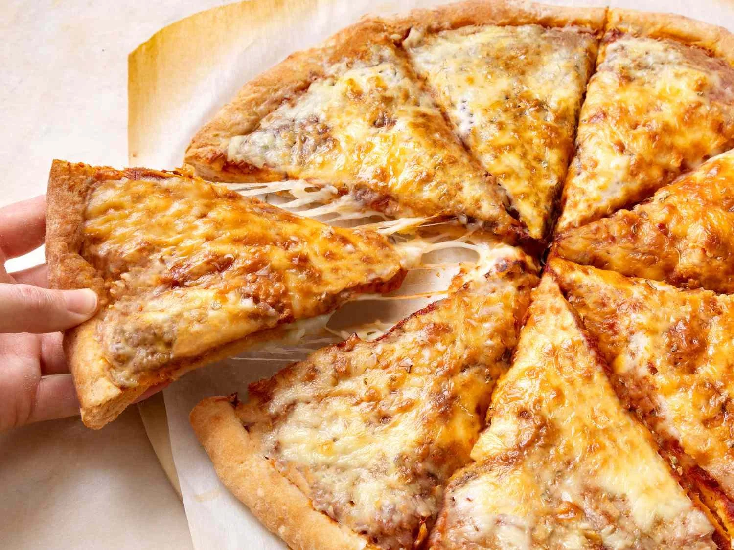 Pizza & Karaoke Night with Professors