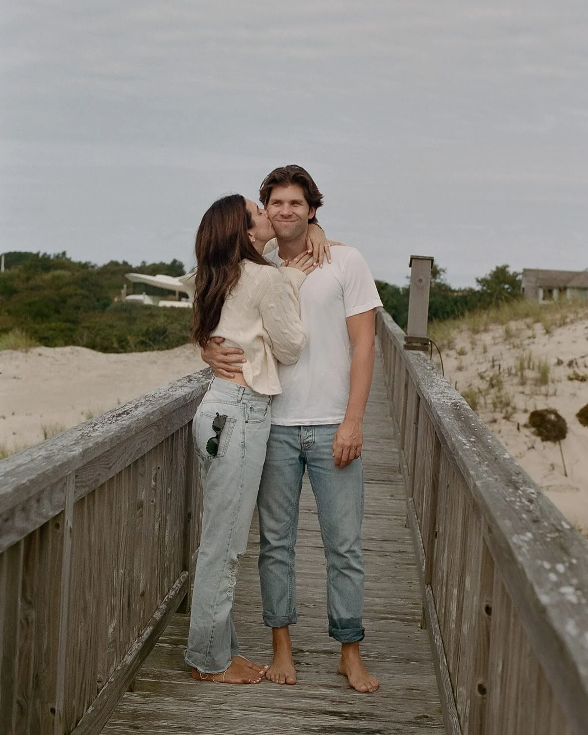 relaxing into a Hamptons wedding weekend.

#hamptonswedding #upstateweekend