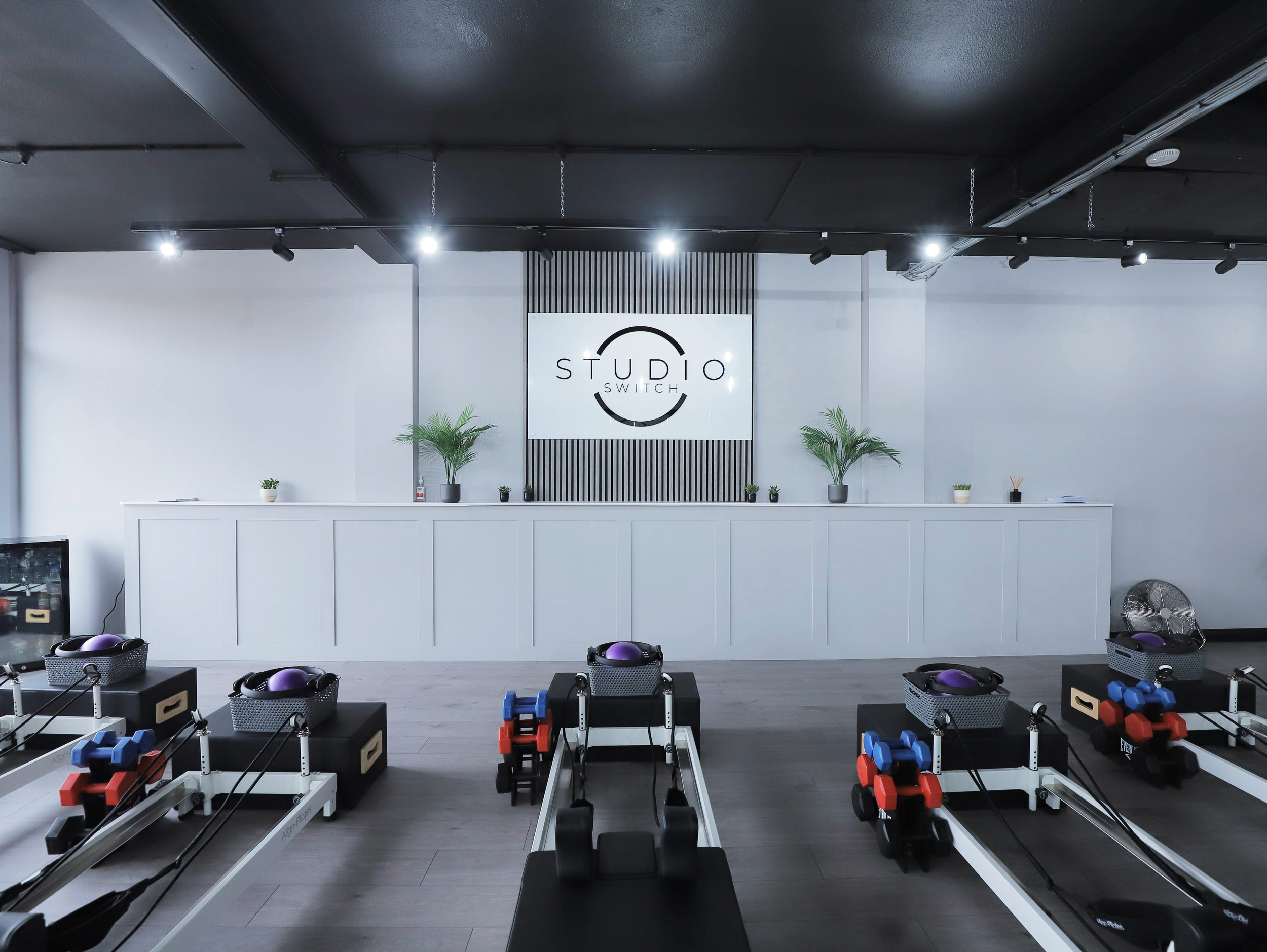 Book a Session — Studio Switch