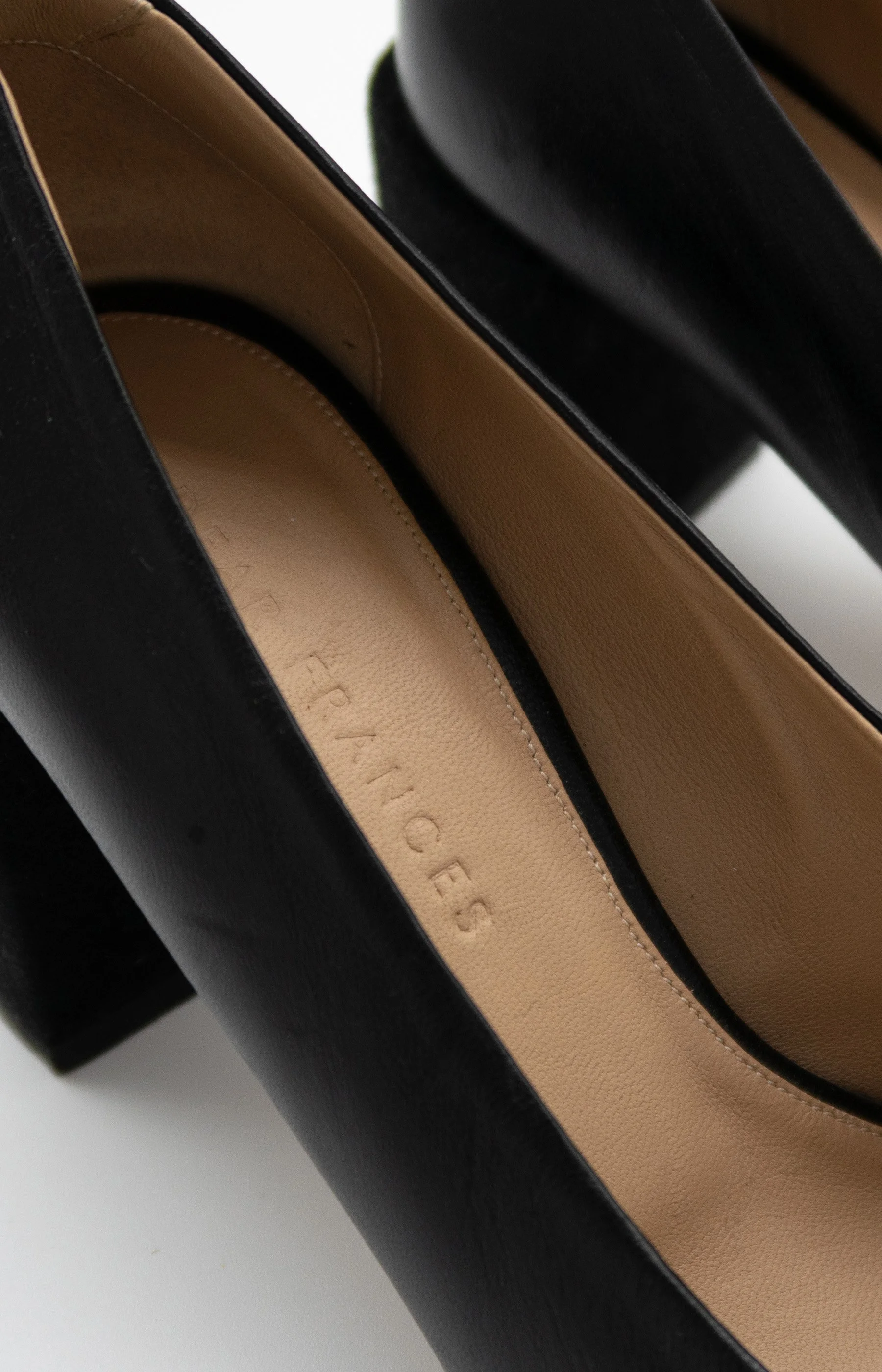 LBL_Dear-Frances-heels-03.jpg