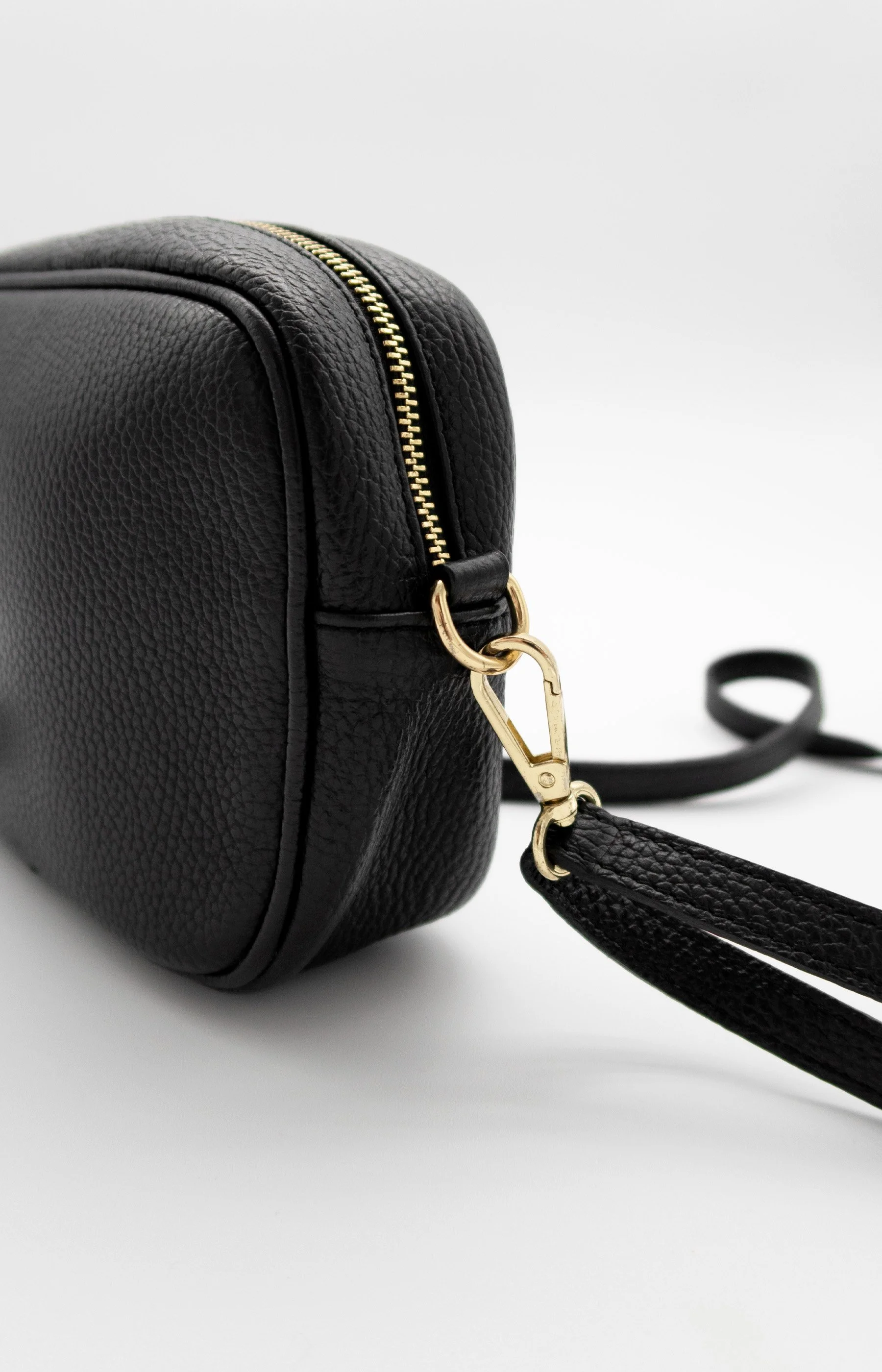 LBL_Crossbody-Bag-04.jpg