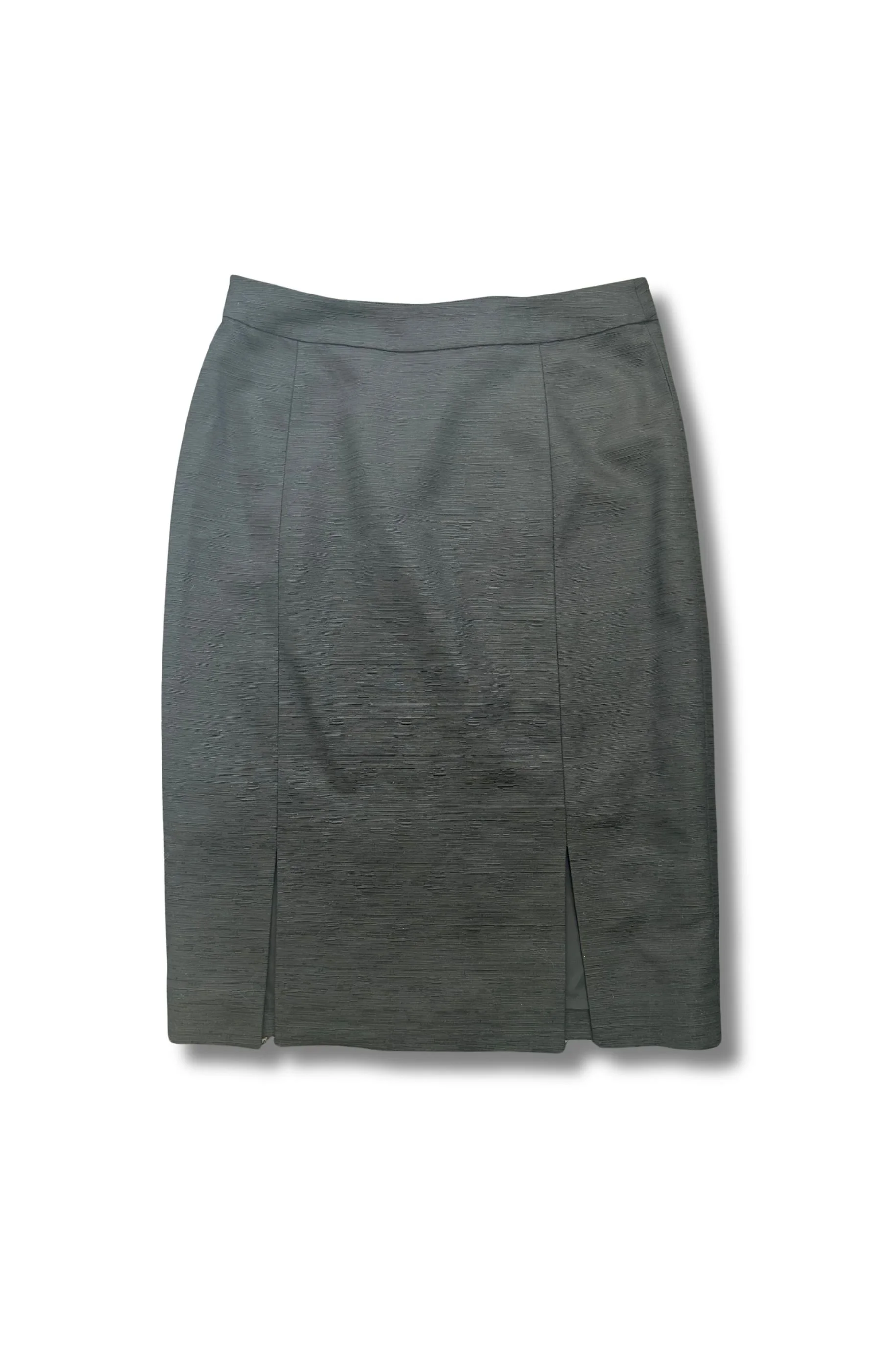 LBL_Jaeger-Knee-skirt-02.jpg