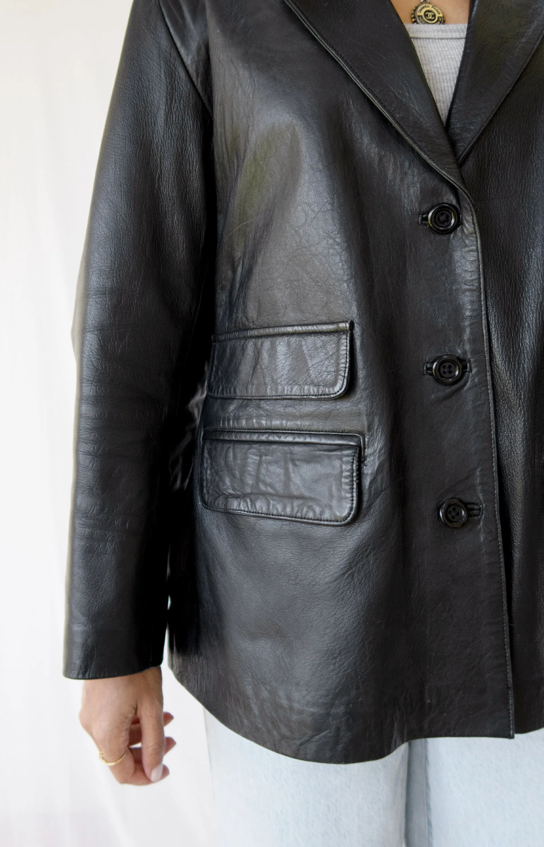 LBL_Vintage-Leather-Blazer-04.jpg