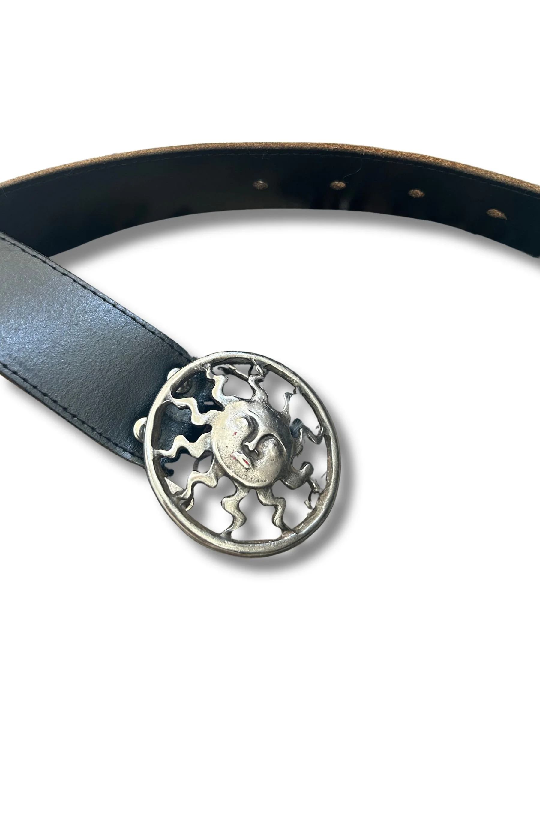 LBL_Vintage-Sun-burst-Belt-03.jpg
