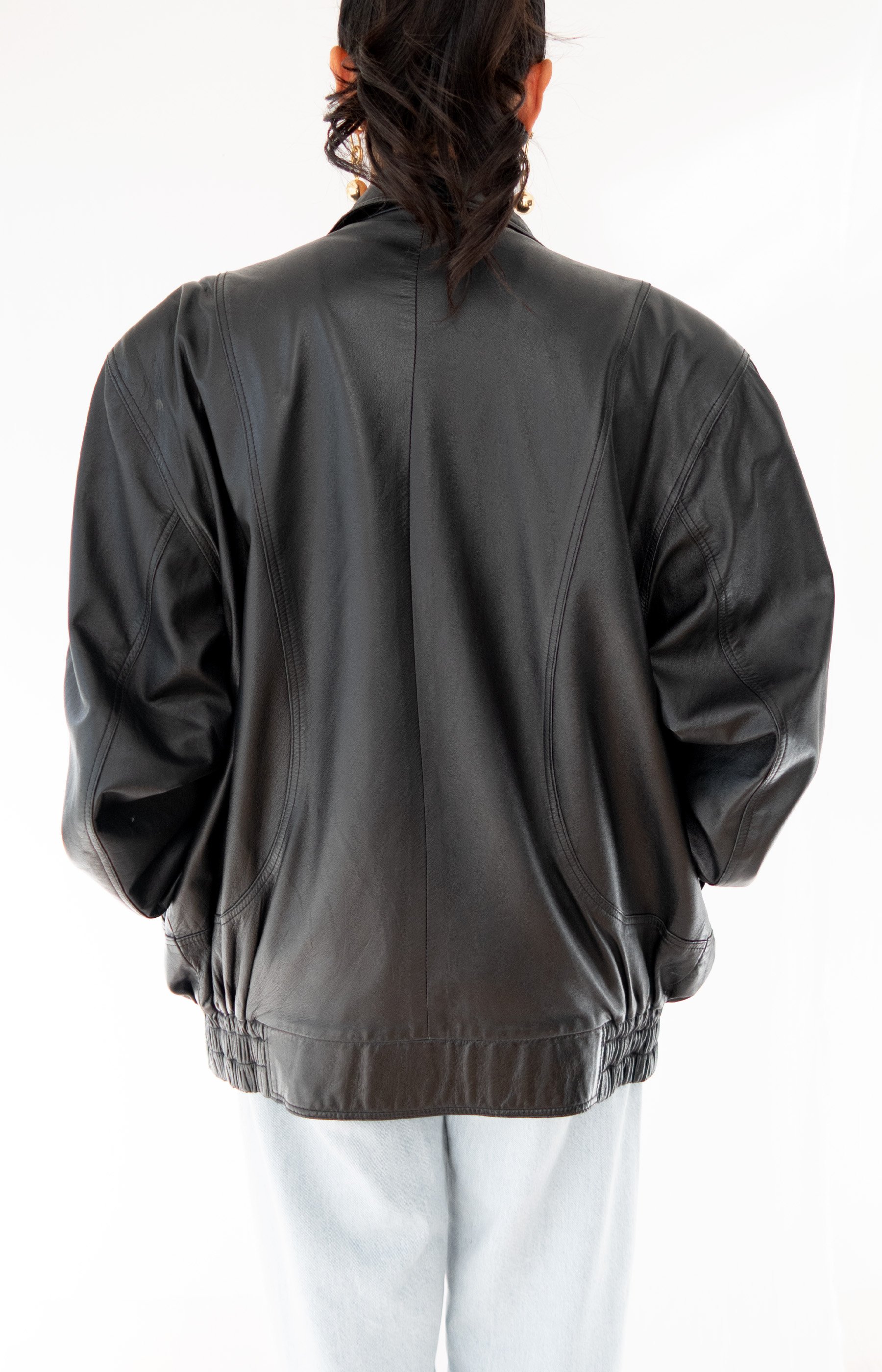 LBL_Vintage-Leather-Bomber-04.jpg