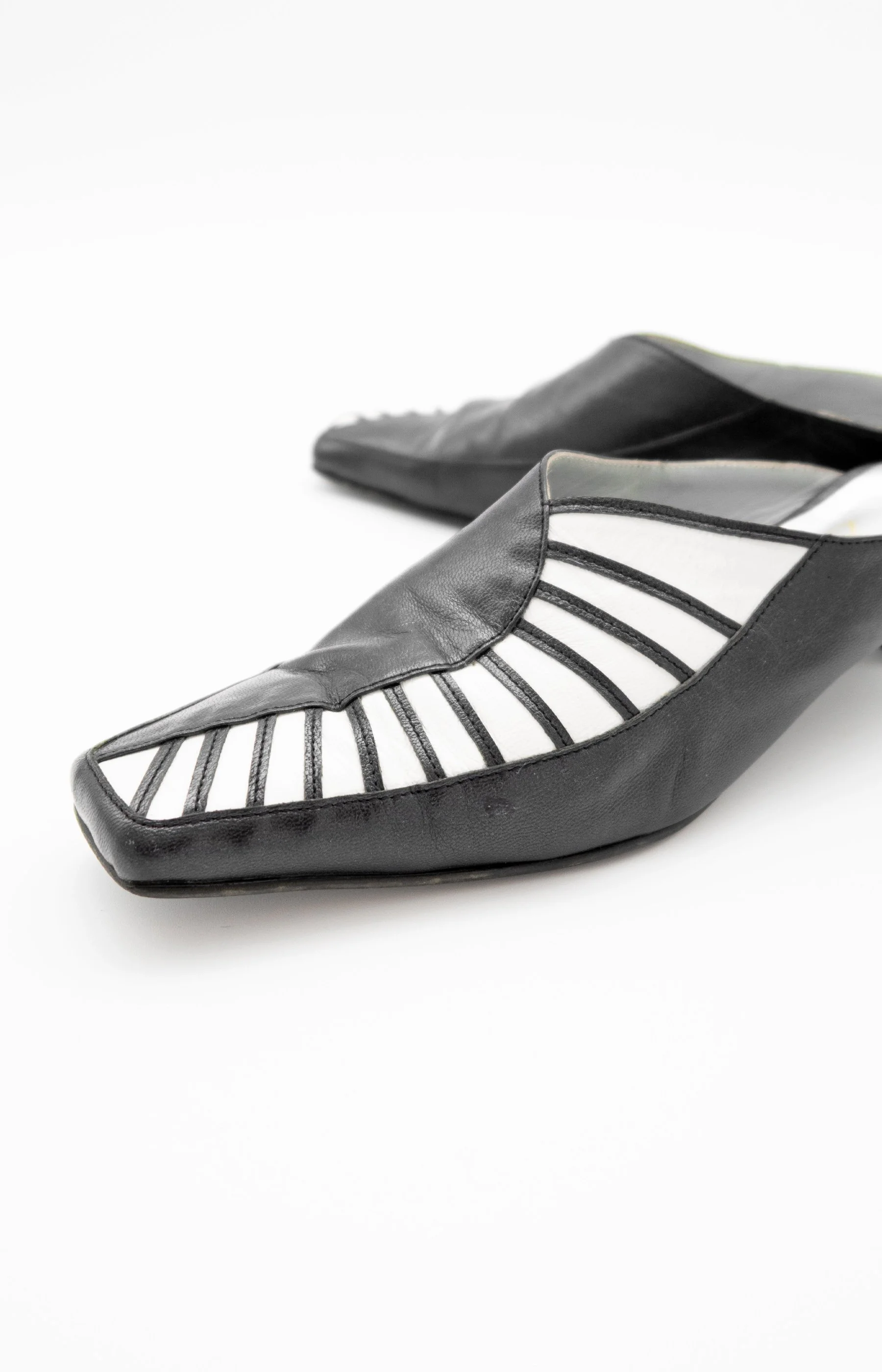 LBL_Vintage-stripe-mule-06.jpg