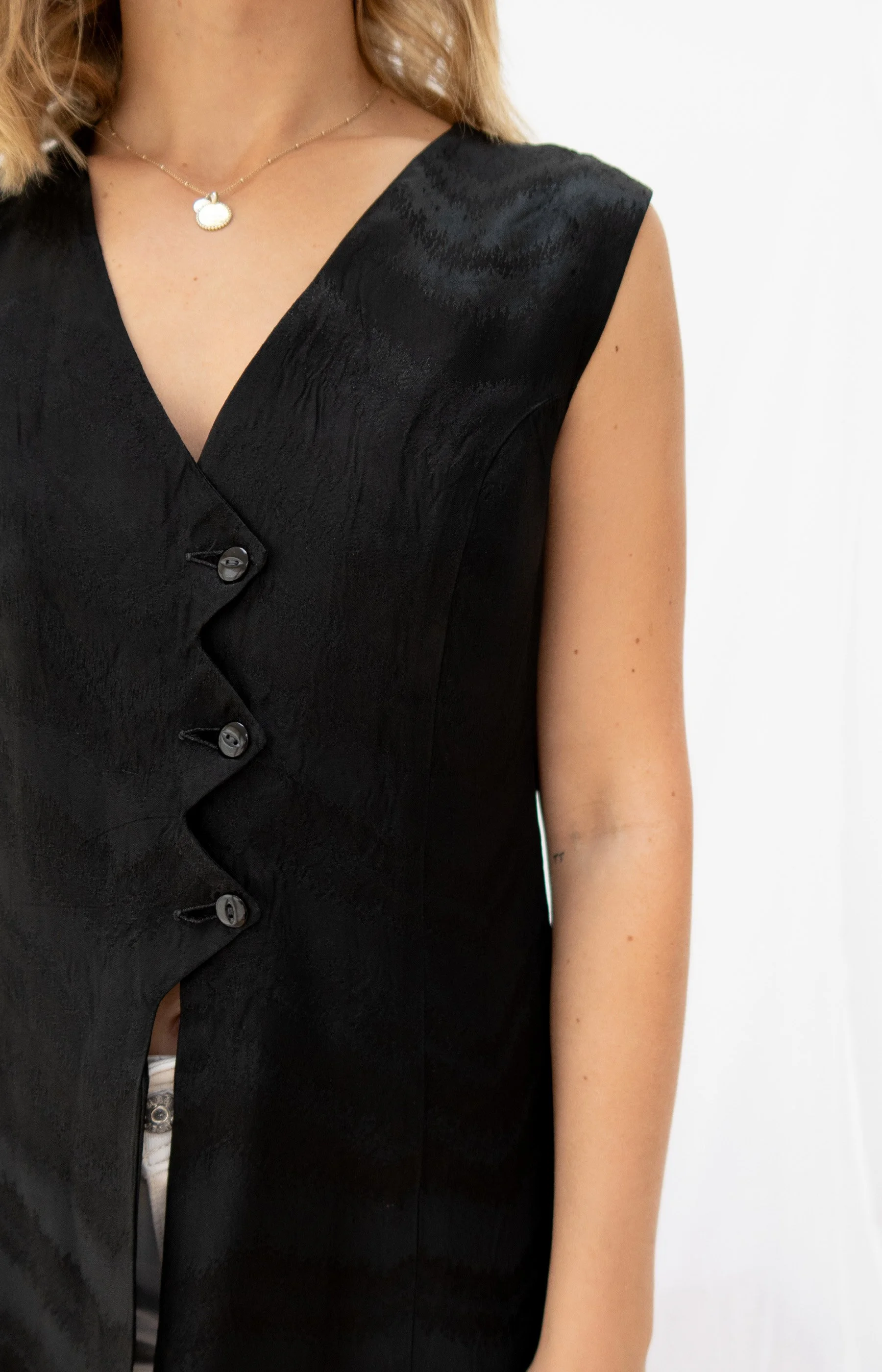 LBL_Vintage-Laddies-Vest-03.jpg