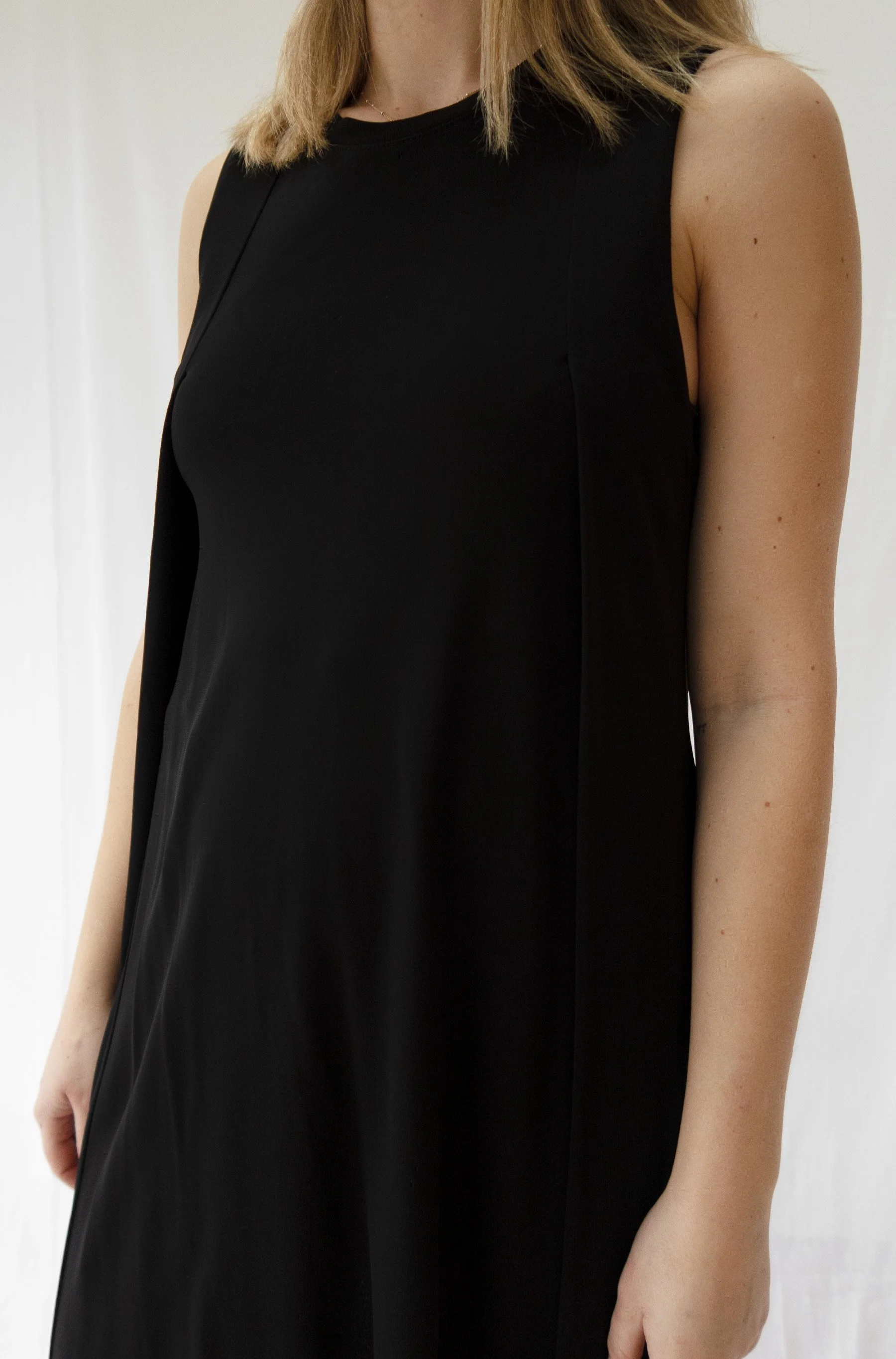 LBL_DKNY-Dress-03.jpg