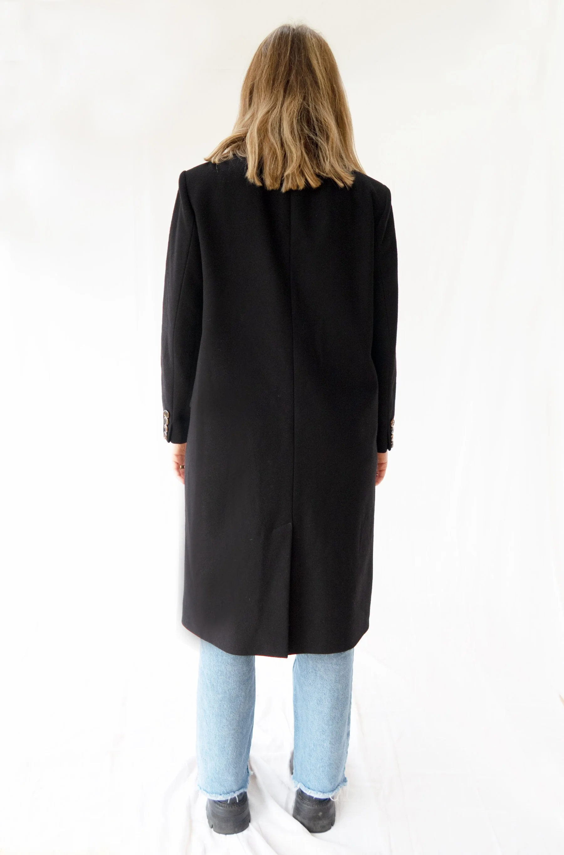 LBL_Marc-Jacobs-Coat-02.jpg