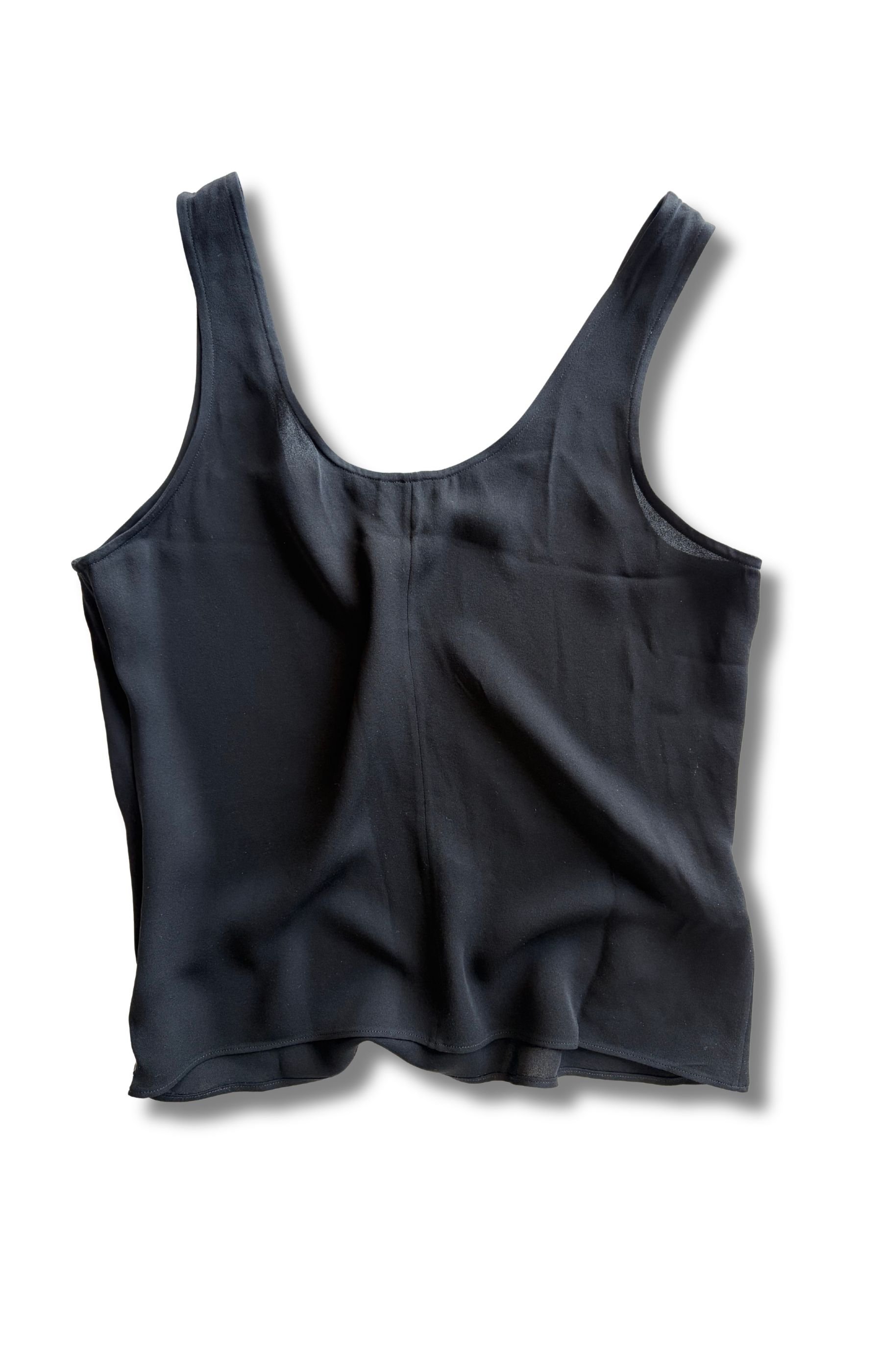 LBL_Giorgio-Armani-Silk-Vest-01.jpg