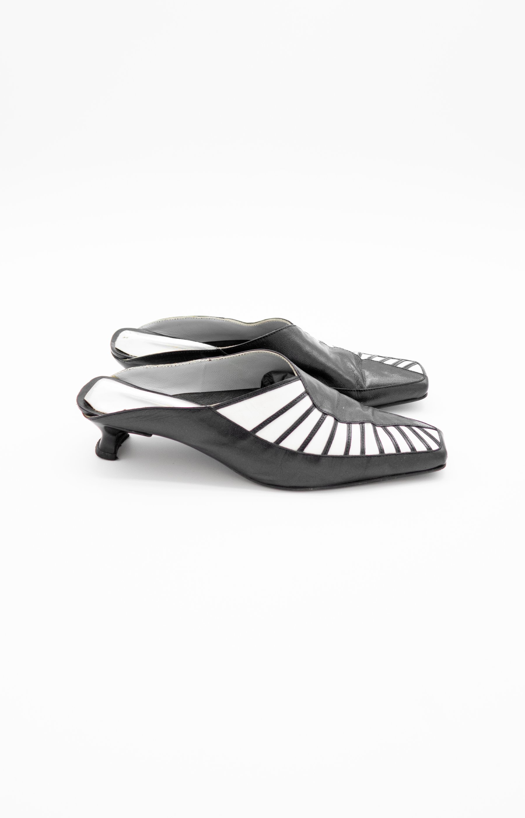 LBL_Vintage-stripe-mule-04.jpg