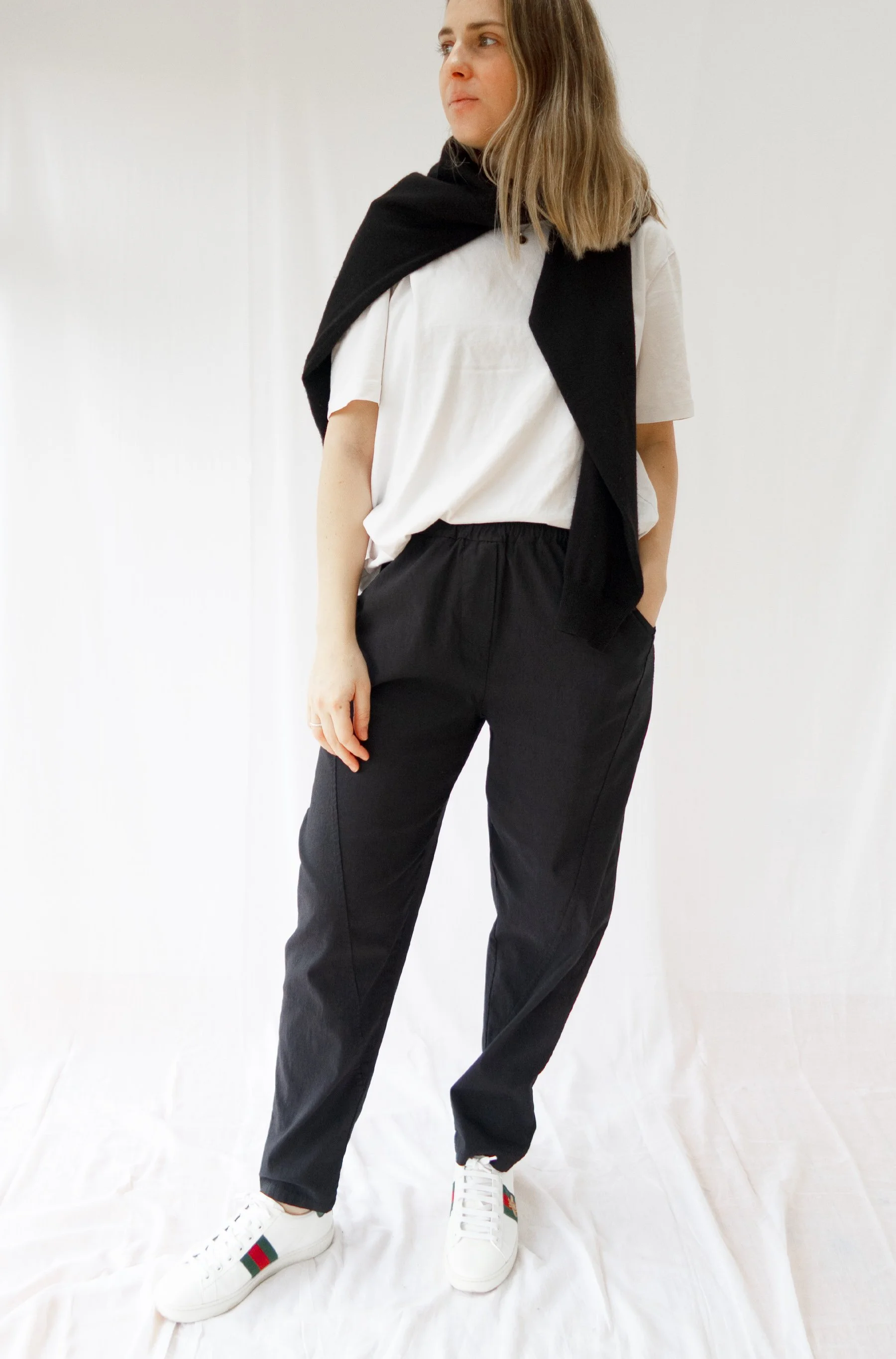 LBL_Barrel-leg-Trousers-01.jpg