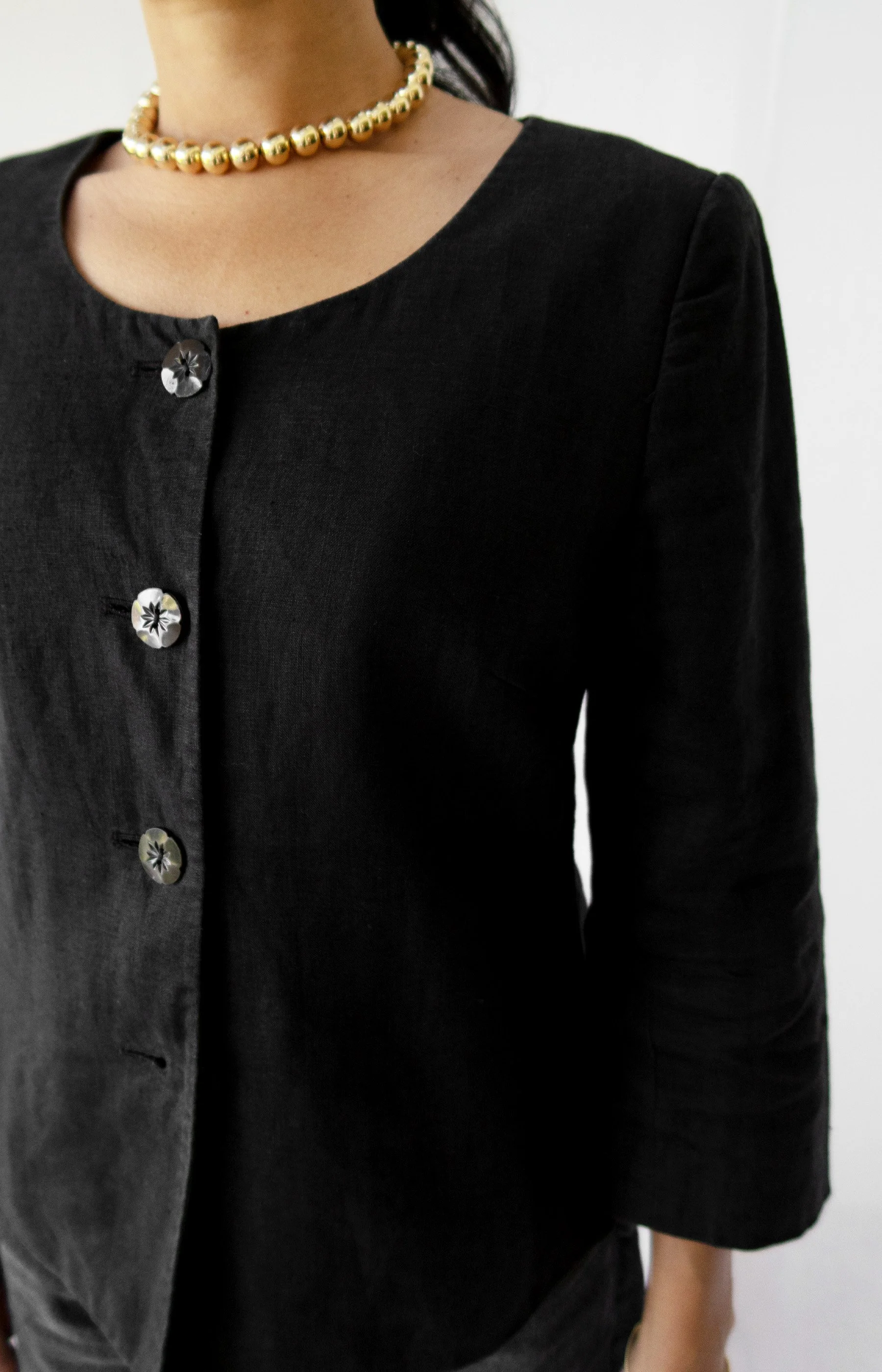 LBL_Round-neck-linen-top-04.jpg
