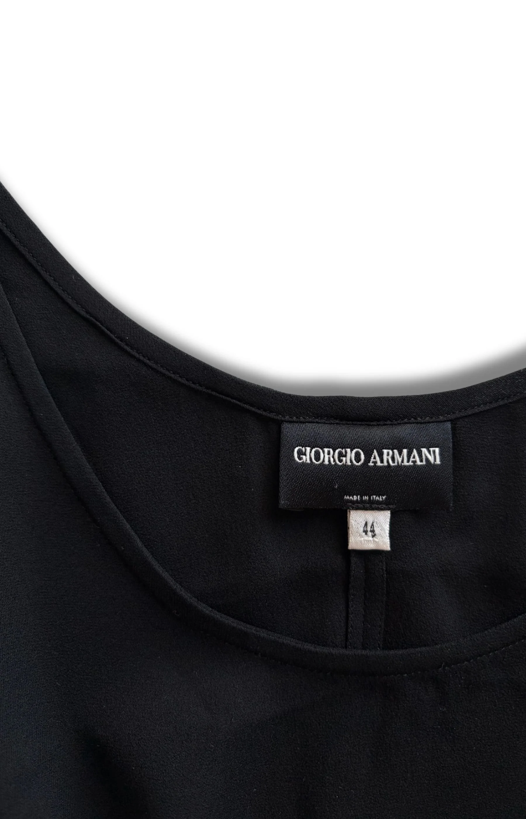 LBL_Giorgio-Armani-Silk-Vest-03.jpg