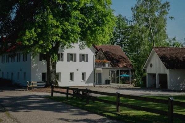 01+Gipsm%C3%BChle+vorne+1x1.jpg