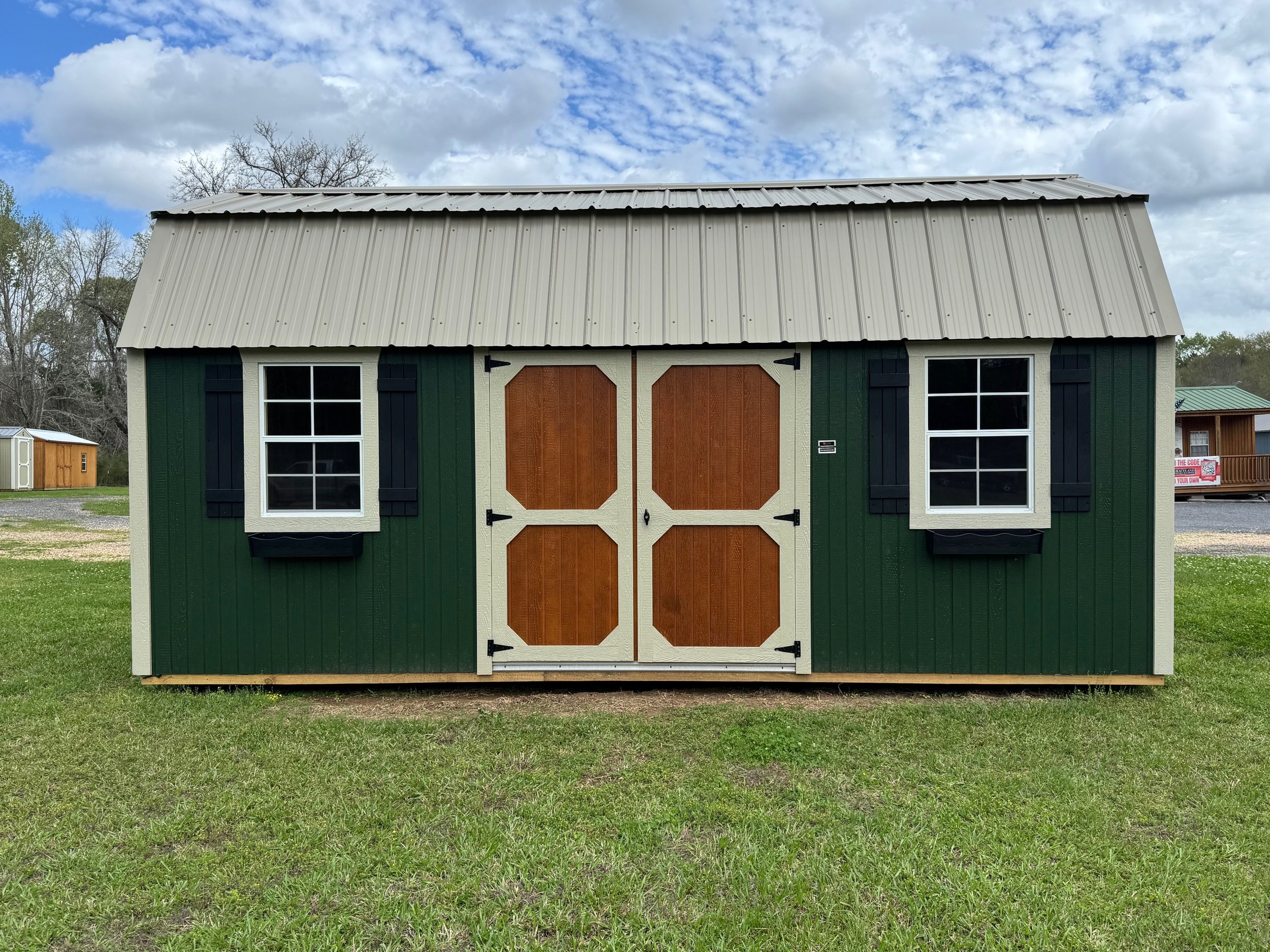 10'x20' Side Lofted Barn - Signature Series