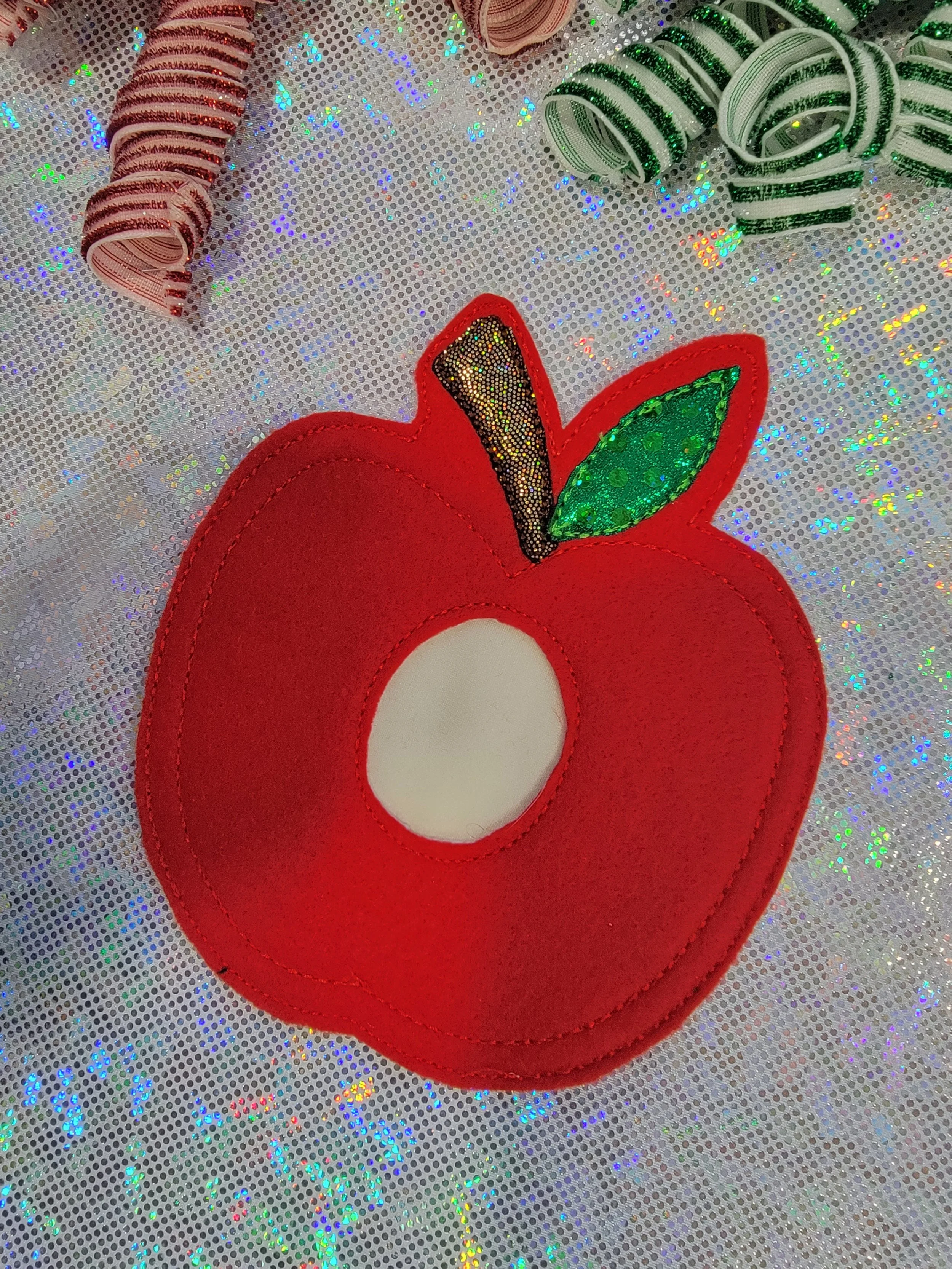 Prop - Apple