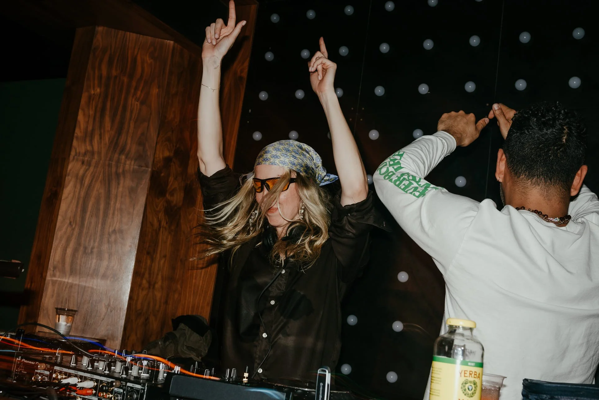 Amazing female DJ partying