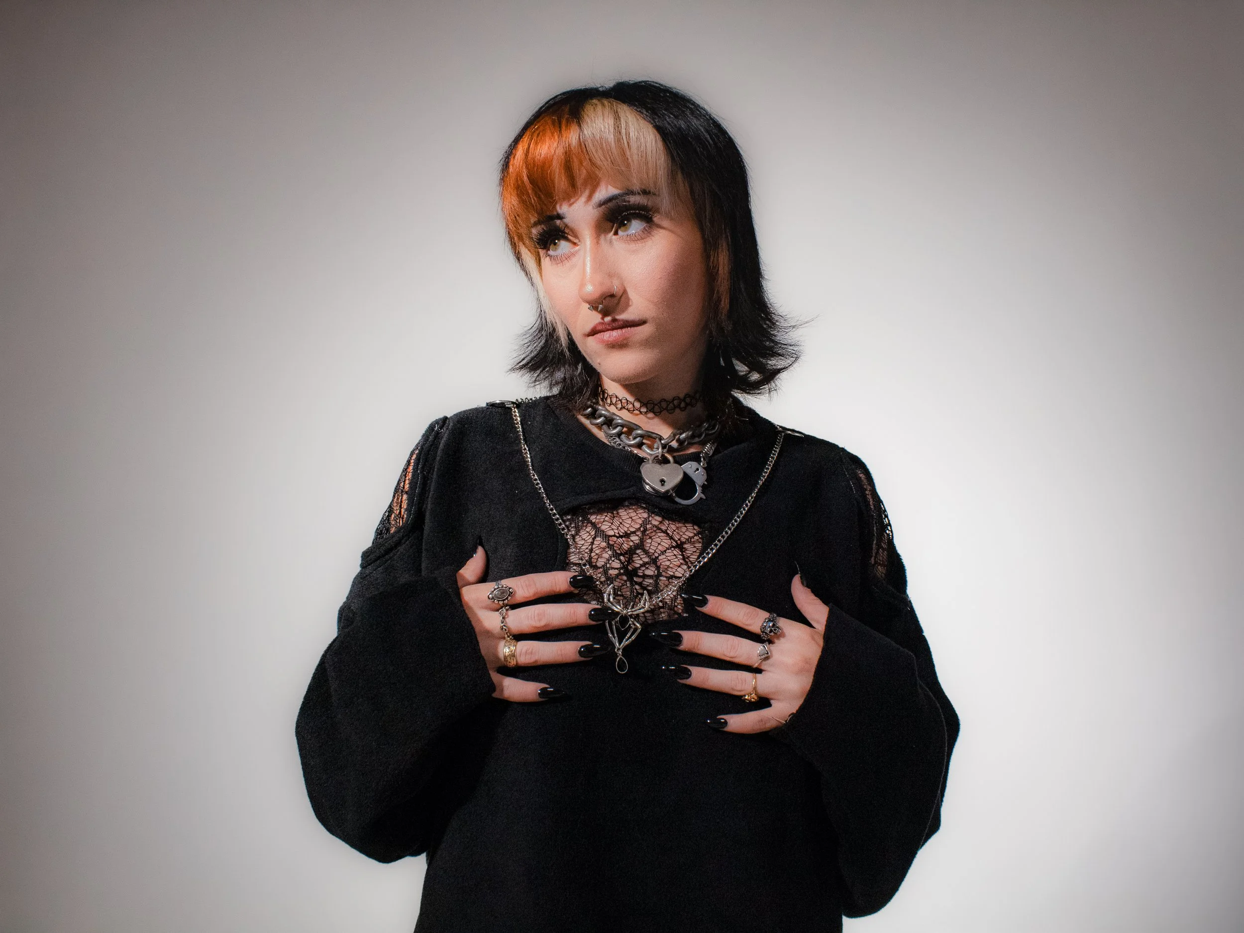 Model Pose 1.jpg