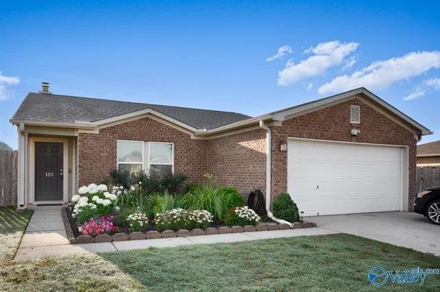 103 COACH GLEN DRIVE OWENS CROSSROADS, AL 35763
