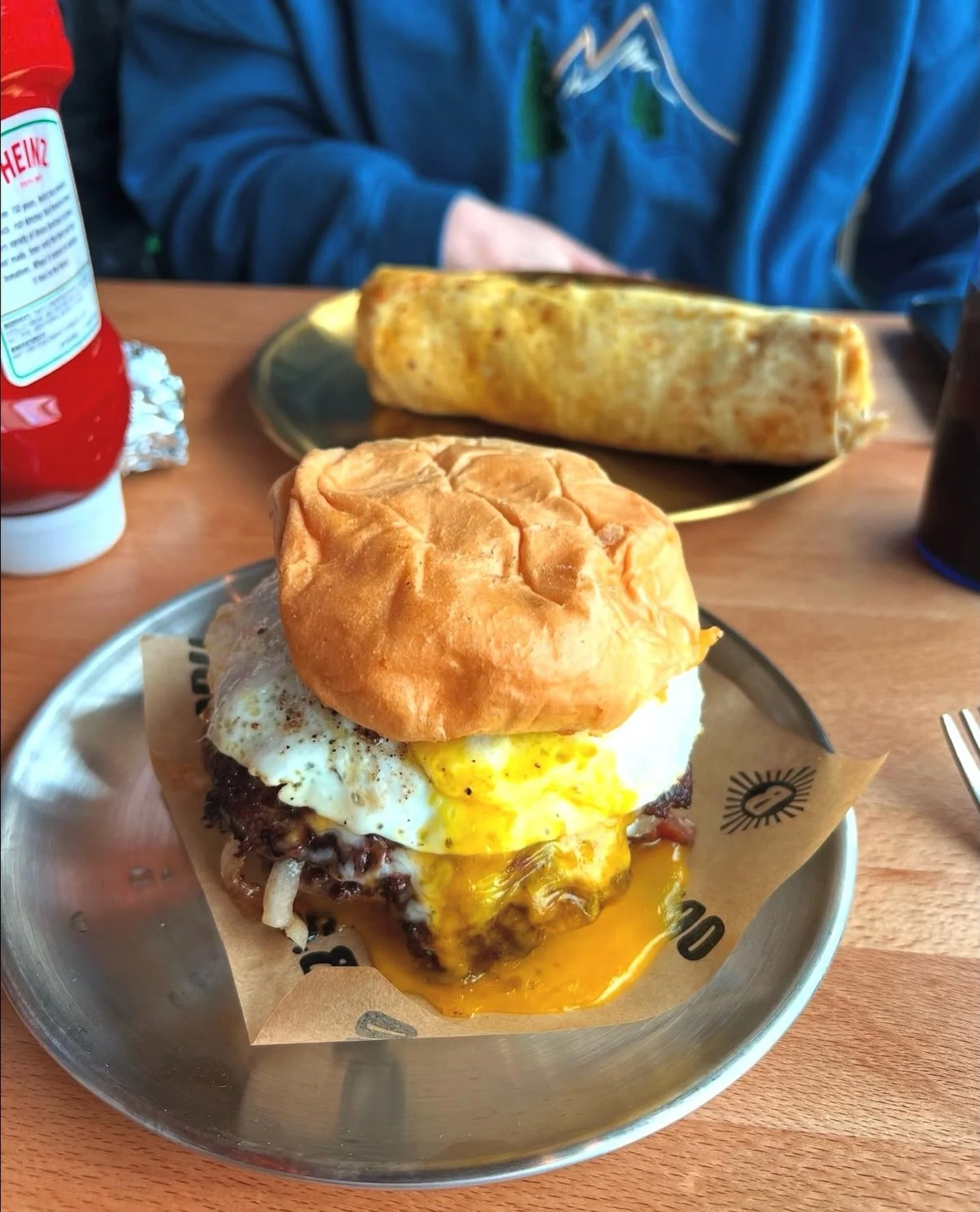 no Sunday scaries here

📸: @jess.be.eating 

#burger #sandwichshop