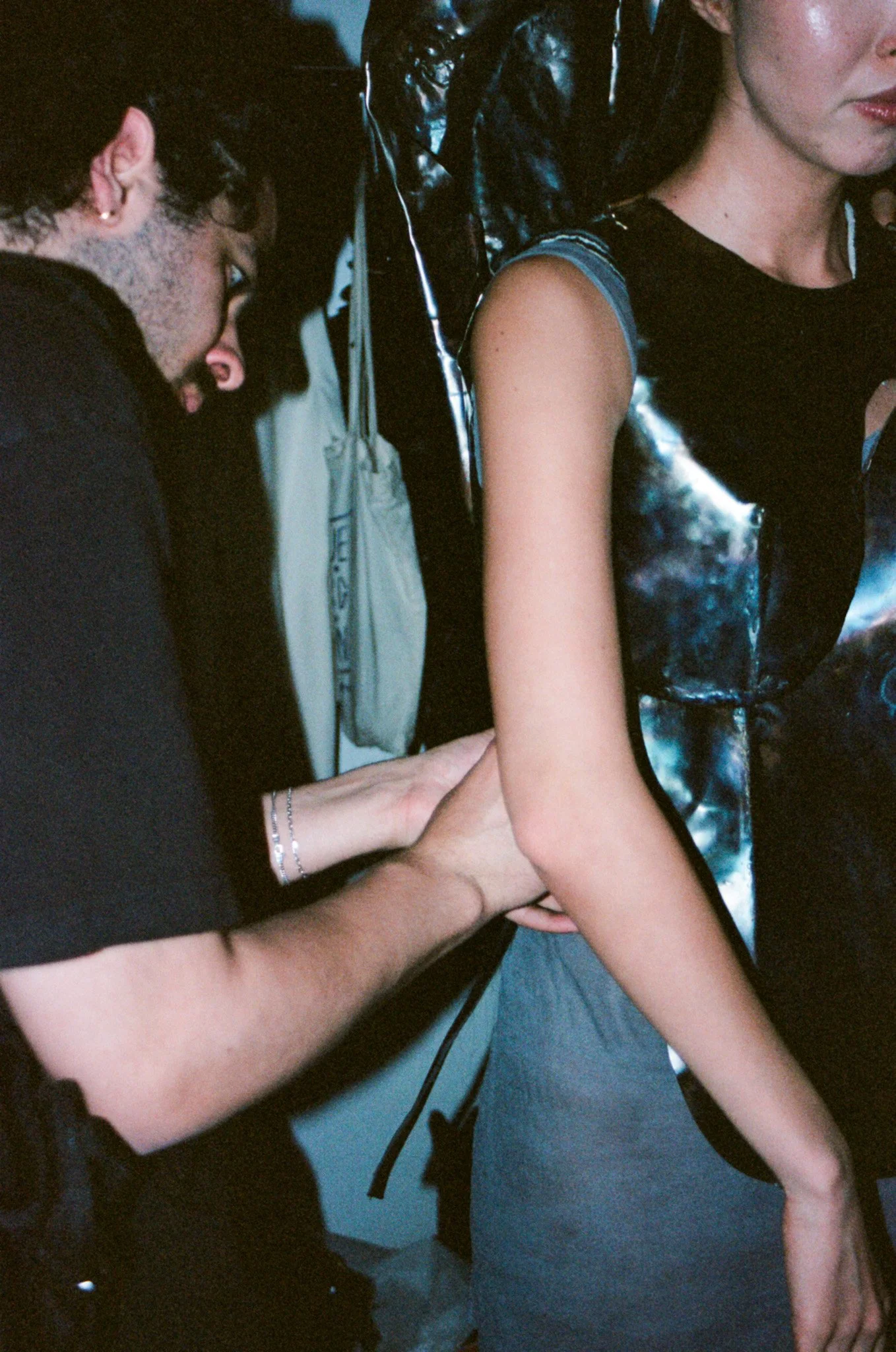 TheUnscene_AIR_IN_SIN_Film-4.jpg