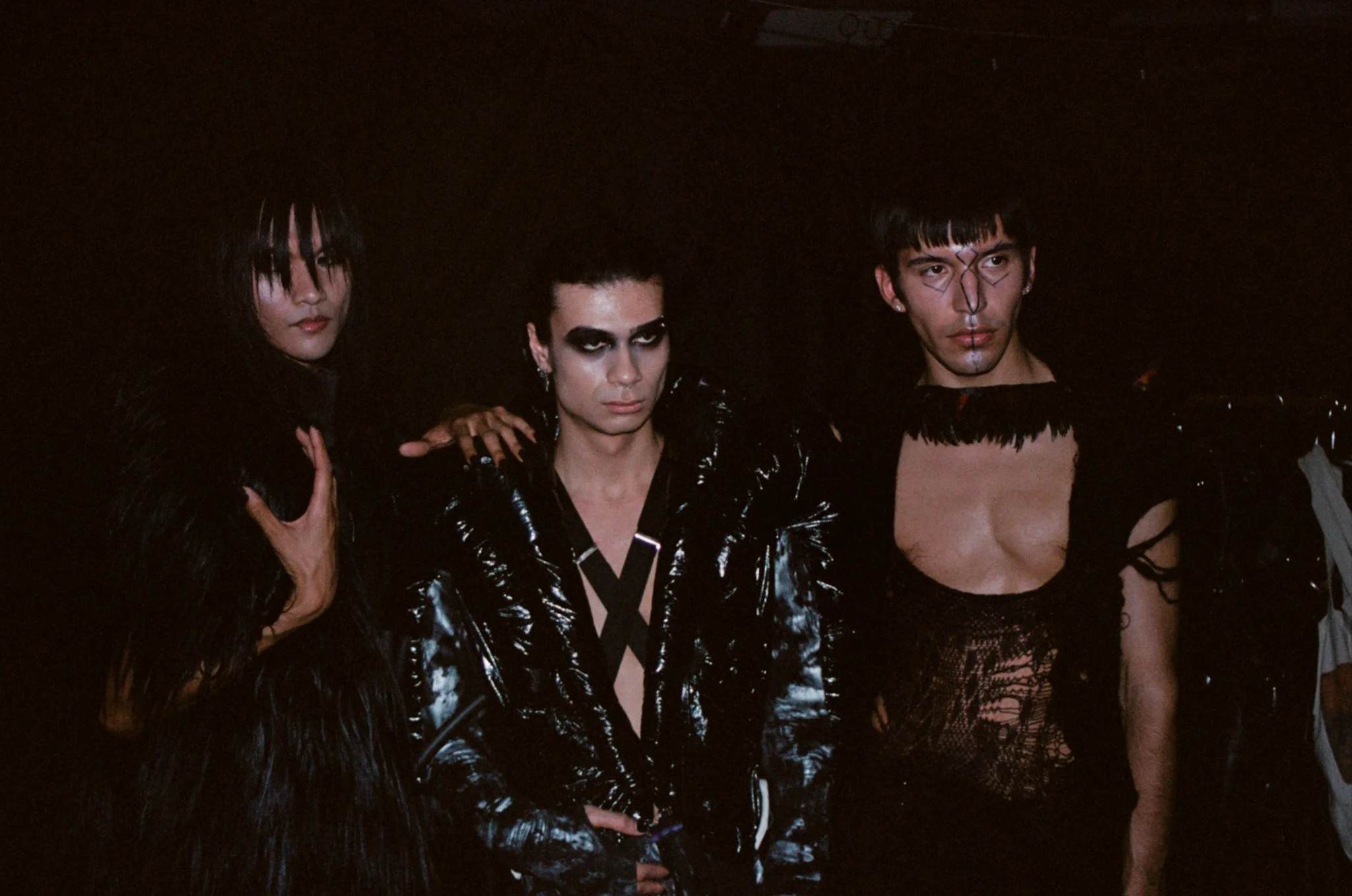 TheUnscene_AIR_IN_SIN_Film-22.jpg