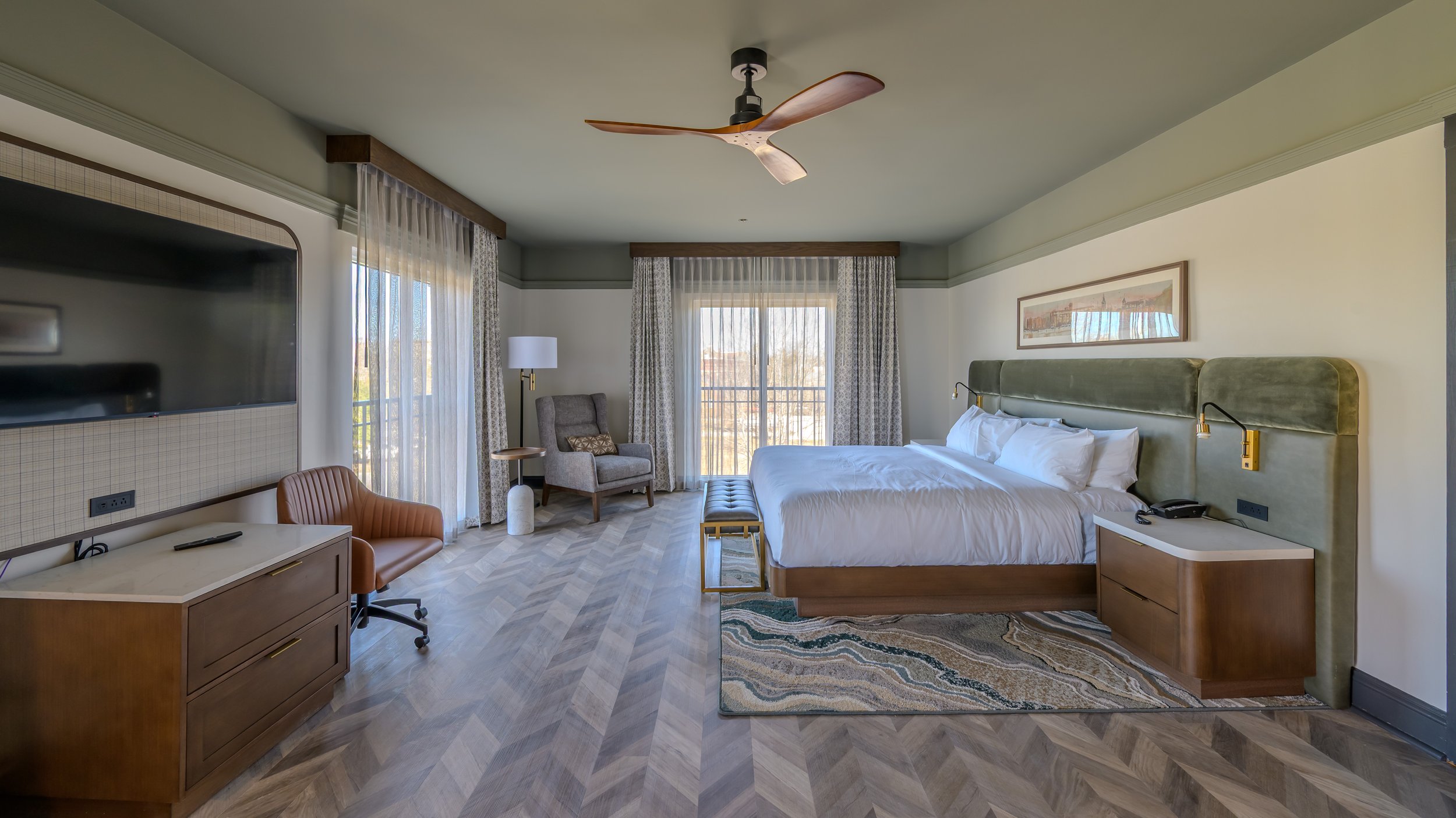 202502280967-HDR_TryonHotel.jpg