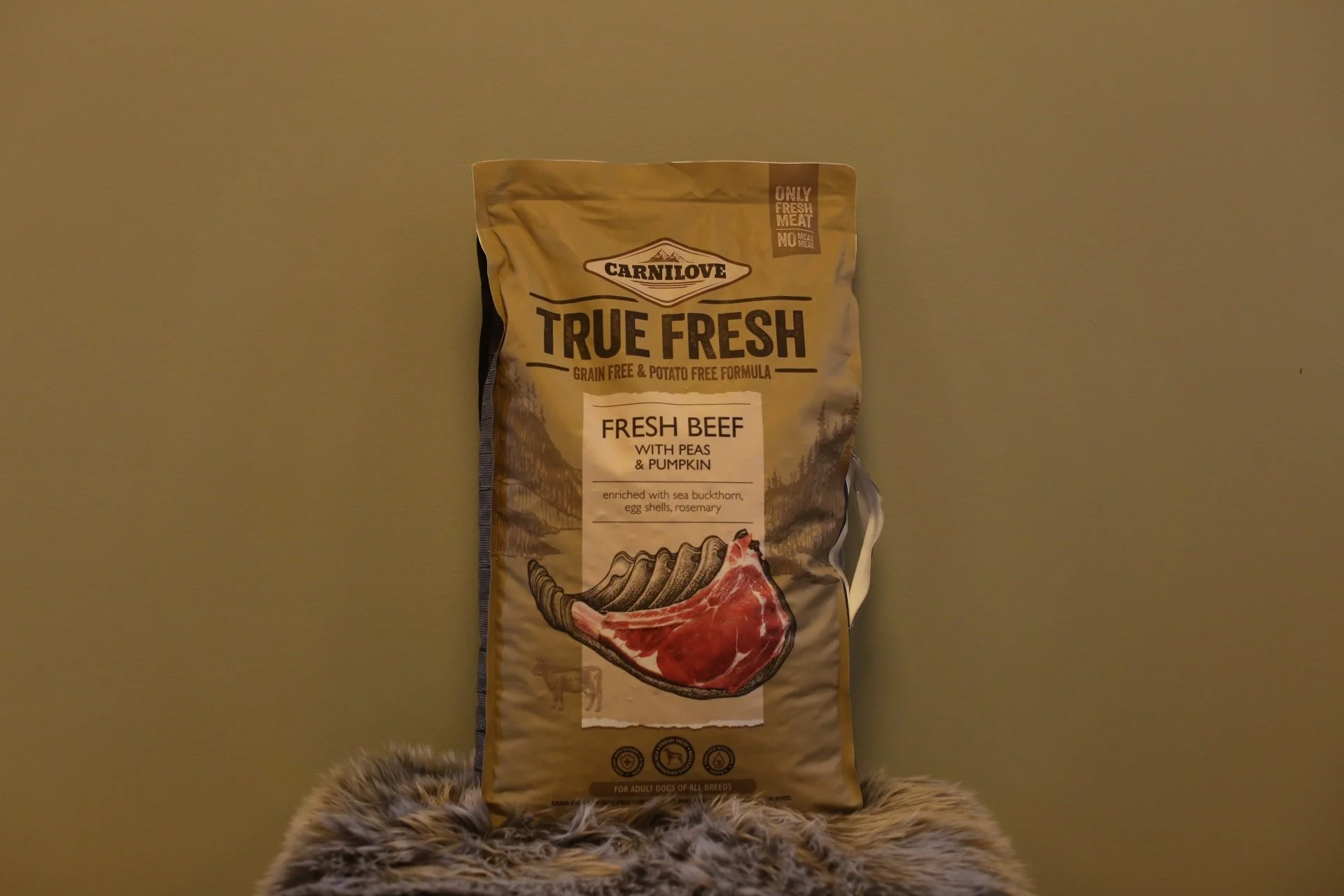 Carnilove True Fresh Beef with peas and pumpkin 11.4kg