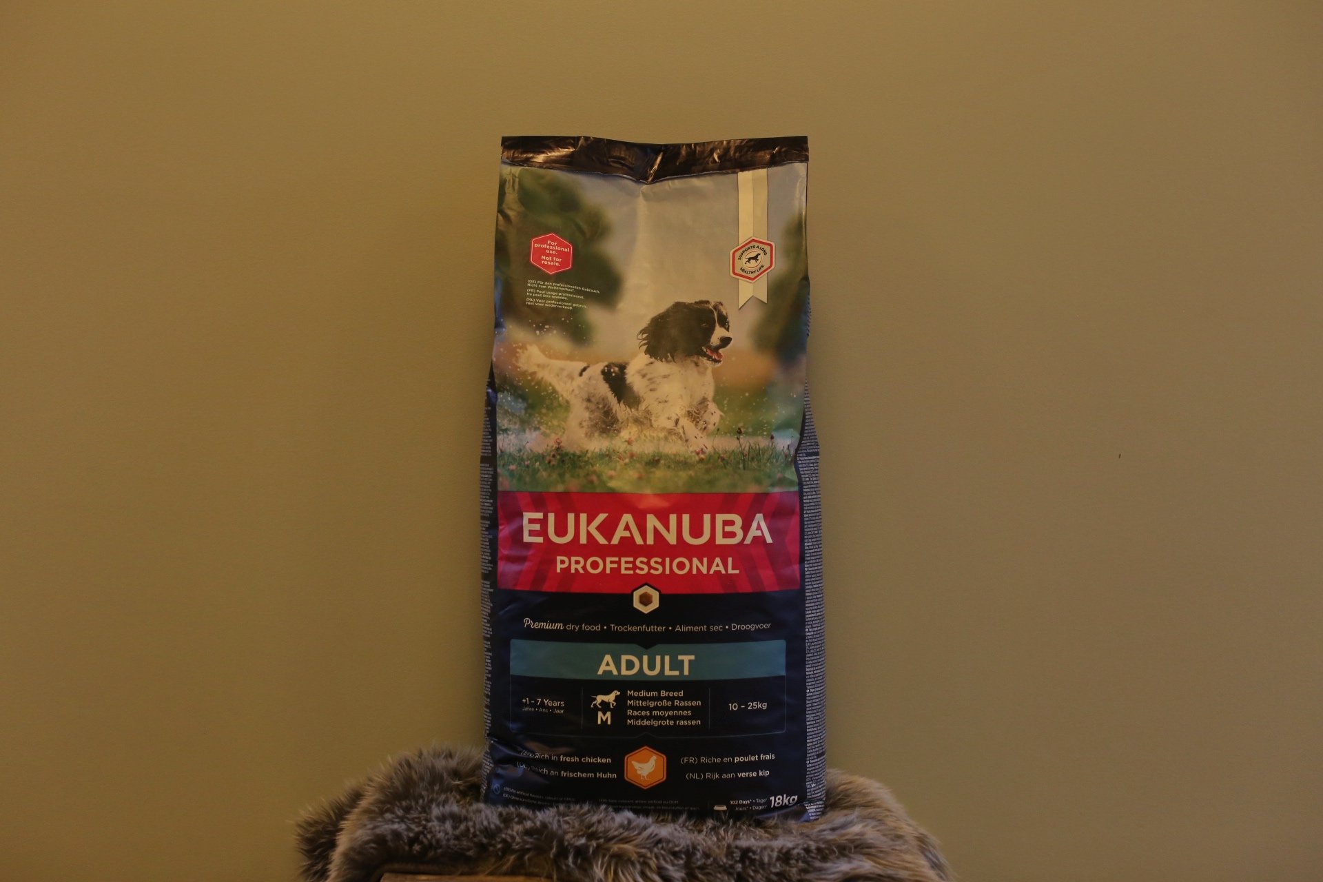 Eukanuba Adult Medium Kyckling 18kg
